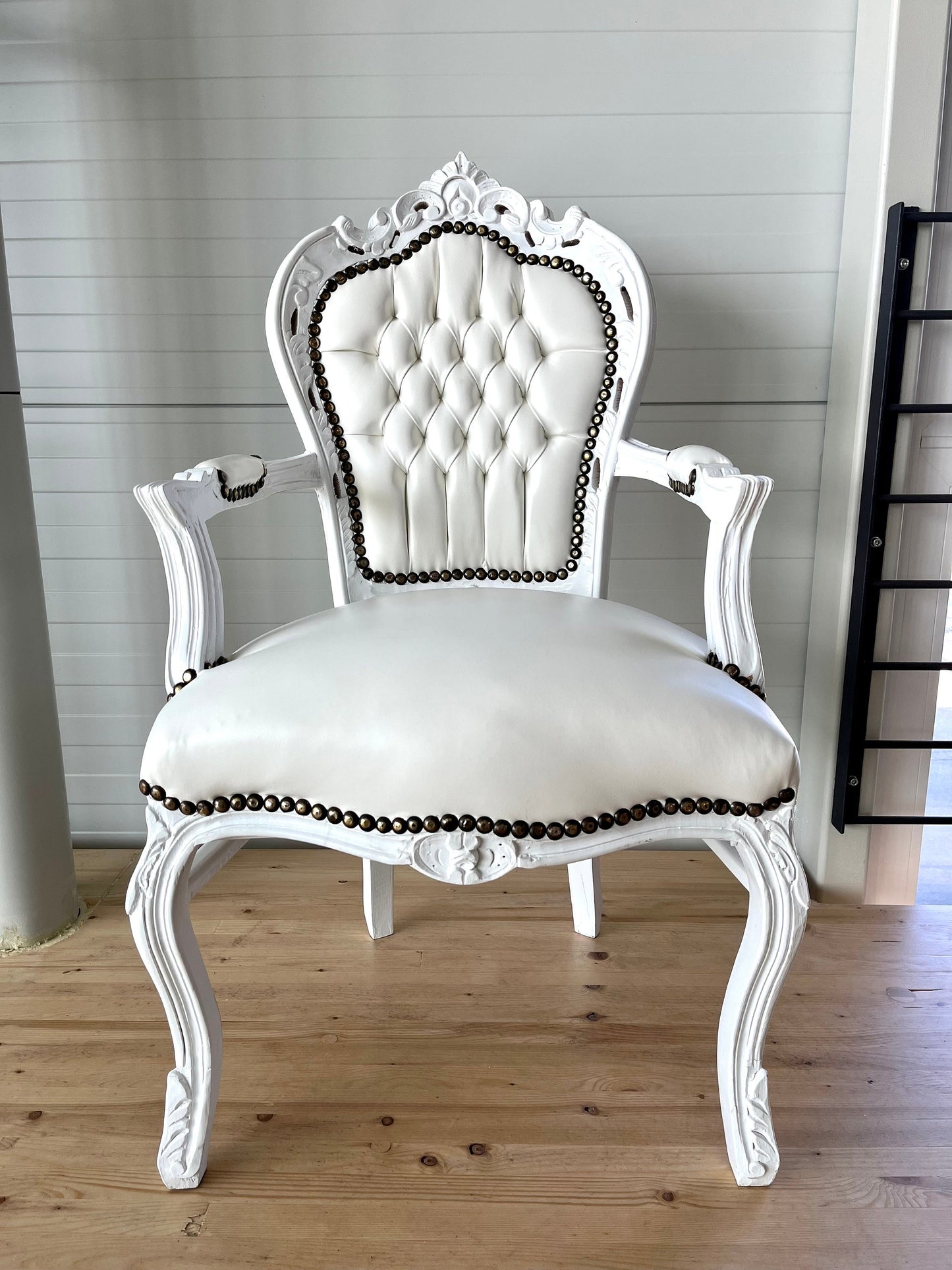 Armchair French Baroque Rococo Handcrafted Style in White for Wedding or Special events!