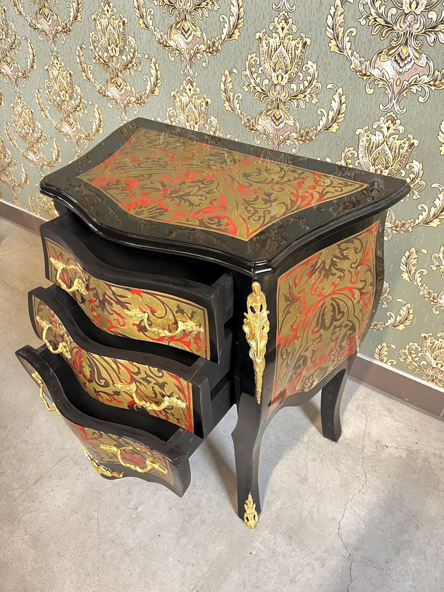 Luxury Chest of Drawers French Rococo Style Handmade Night Stand Gold Painting Front Display Side Table With Bronze Handles  for Home Decor