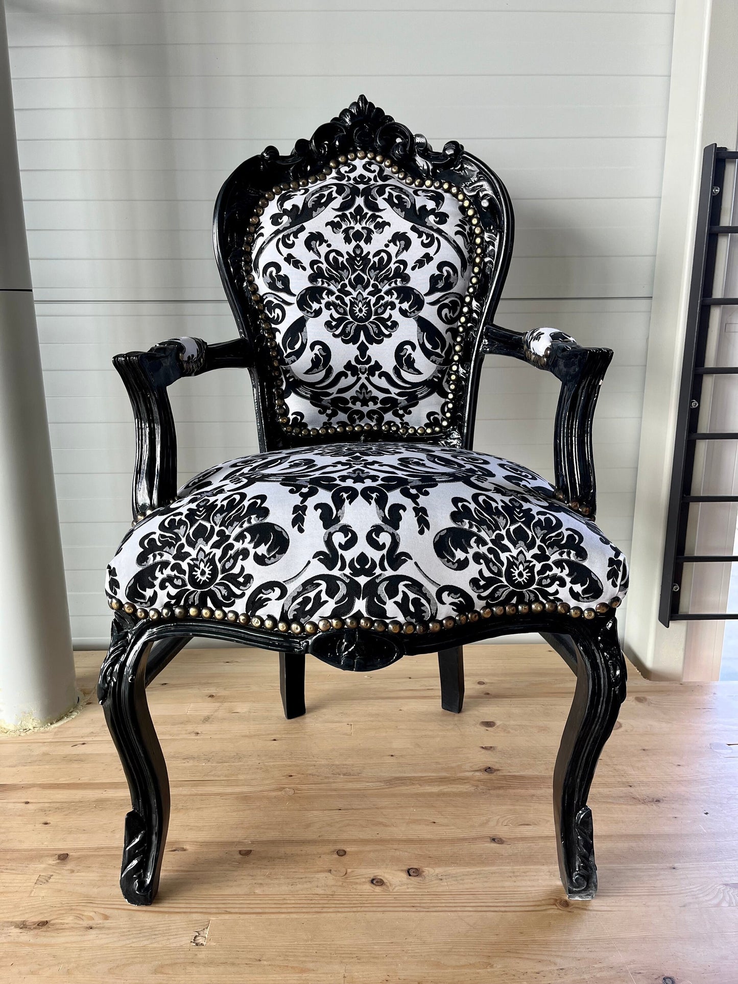 Armchair French Louis Style Chair Baroque Rococo Style Armchair in Floral Print for Home