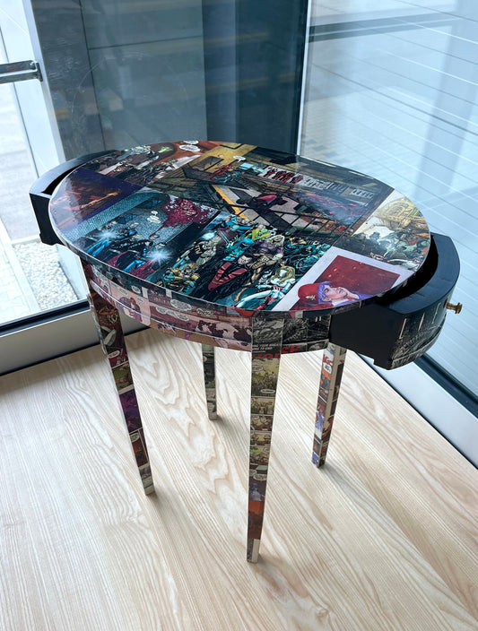 Ovaler Beistelltisch Tee-Café-Tisch mit Cartoon Print / Oval Side Table in Cartoon POP-UP