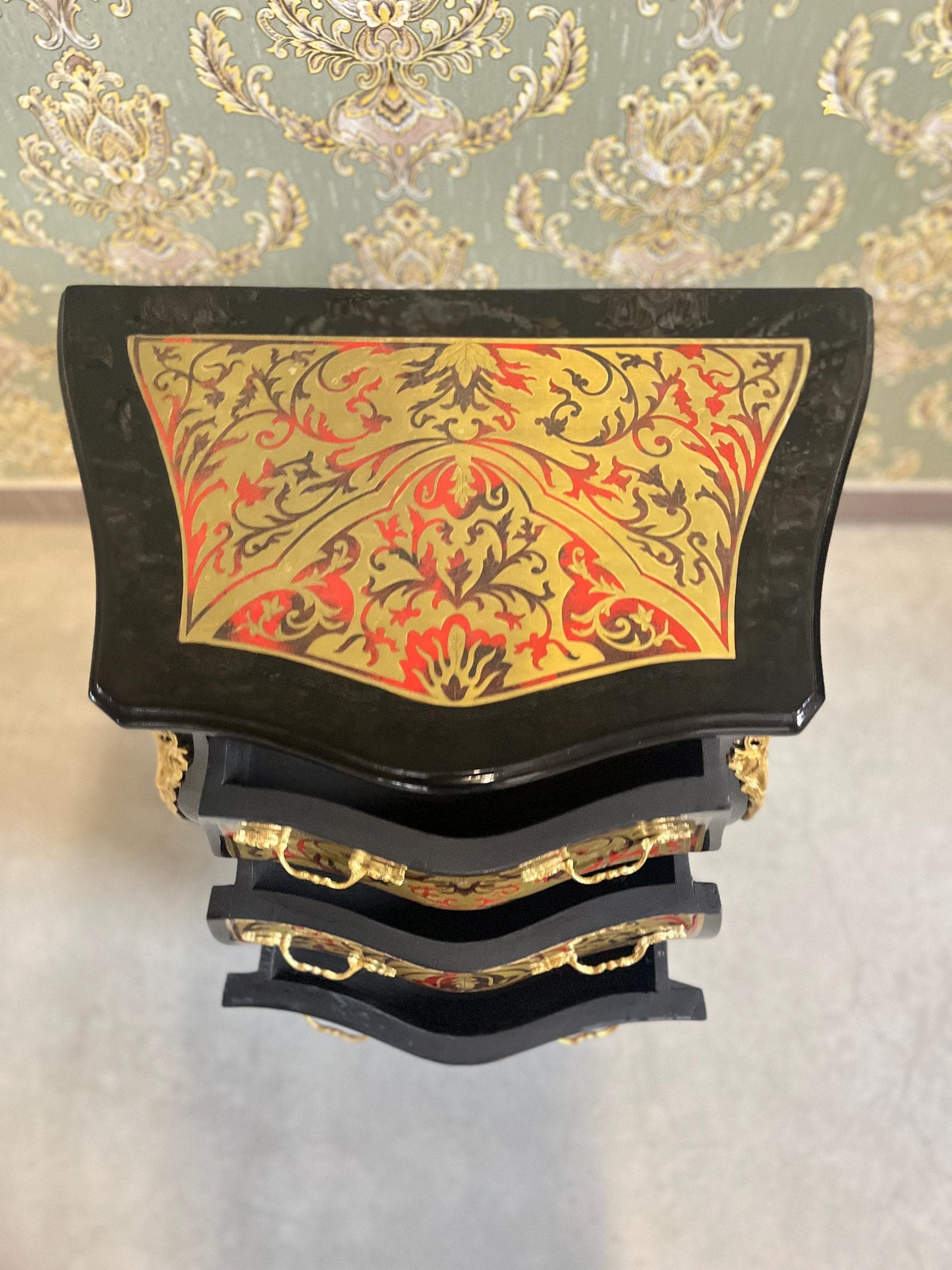 Luxury Chest of Drawers French Rococo Style Handmade Night Stand Gold Painting Front Display Side Table With Bronze Handles  for Home Decor