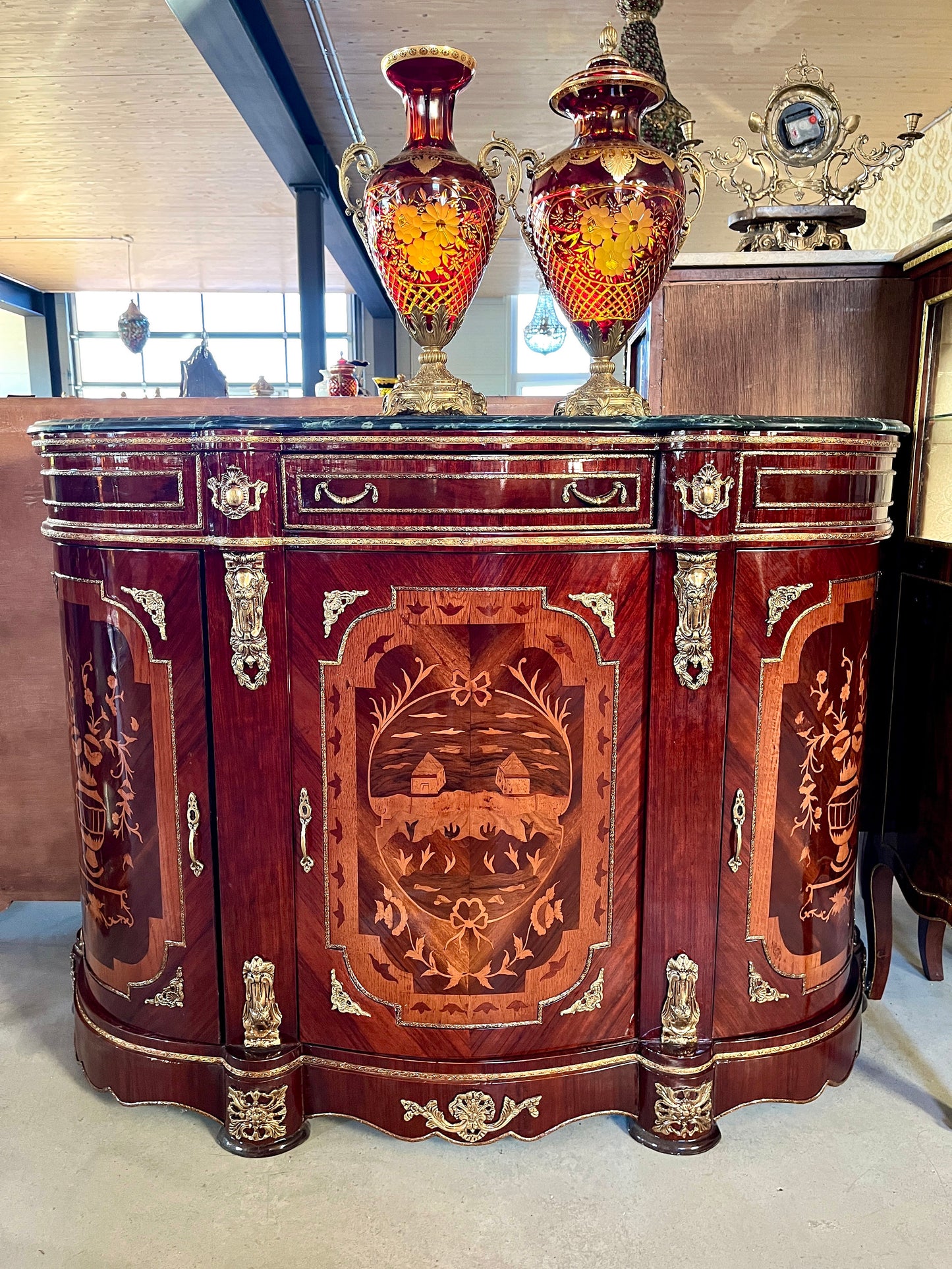 Wooden Cabinet Nostalgic Antique Style with Marble Slab Top Retro Baroque Style Cabinet for Home Decor or Commercial Decoration