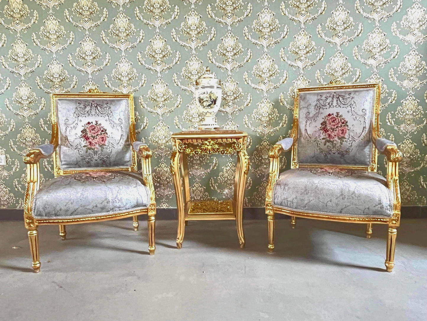 Armchair Table Set French Antique Style Gold Finish for Lounge French Louis Style Chair and Table Baroque Rococo Style Chair Set for Lobby