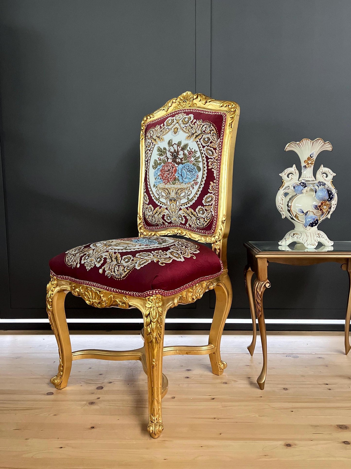 Accent Chair Antique Style Gold Finish Dining Chair Red Baroque Rococo Style Chair in Red Italian Baroque Style for Home