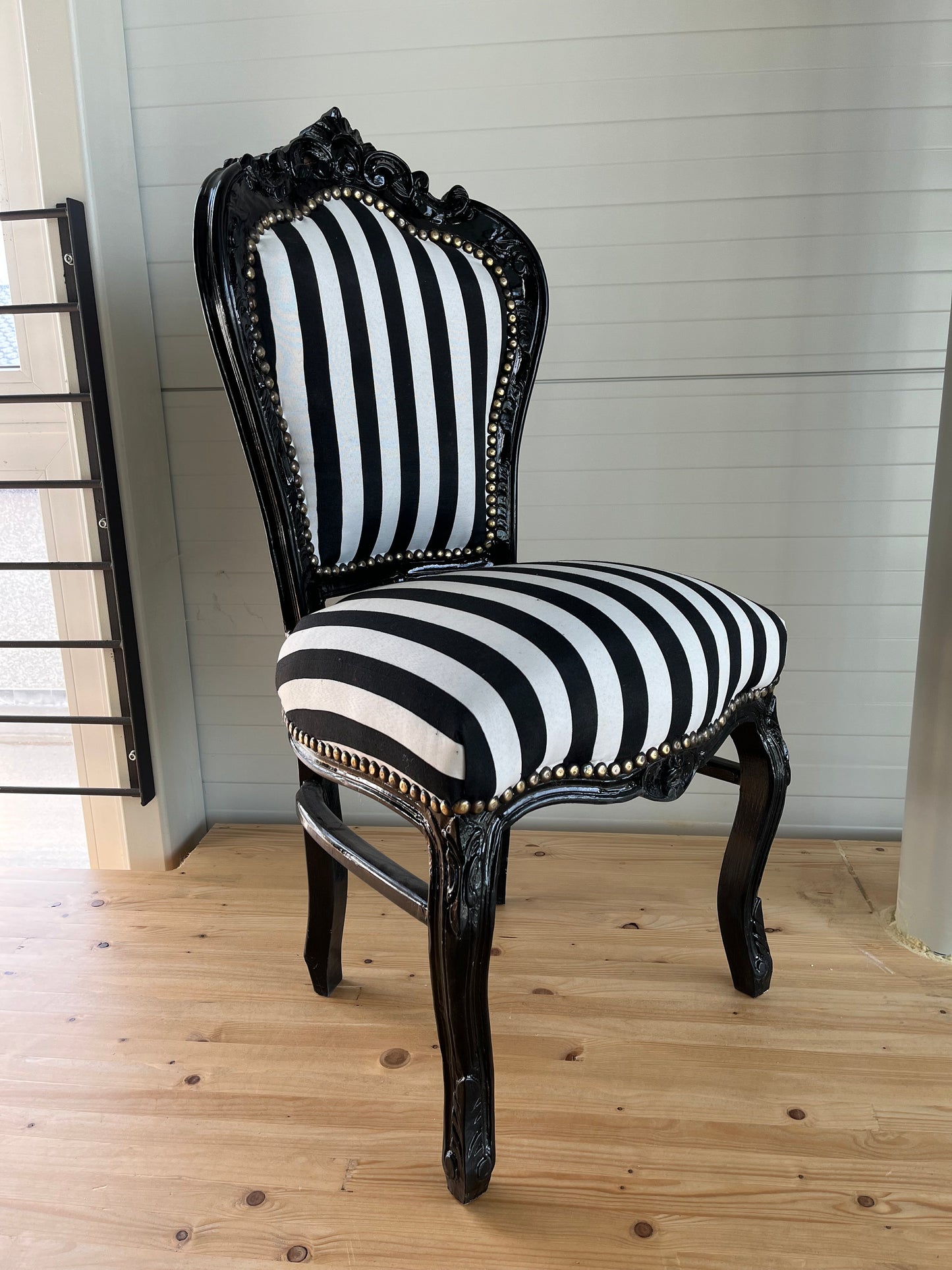 Accent Chair Black Stripe French Louis XV Style Dining Chair Classic Baroque Style
