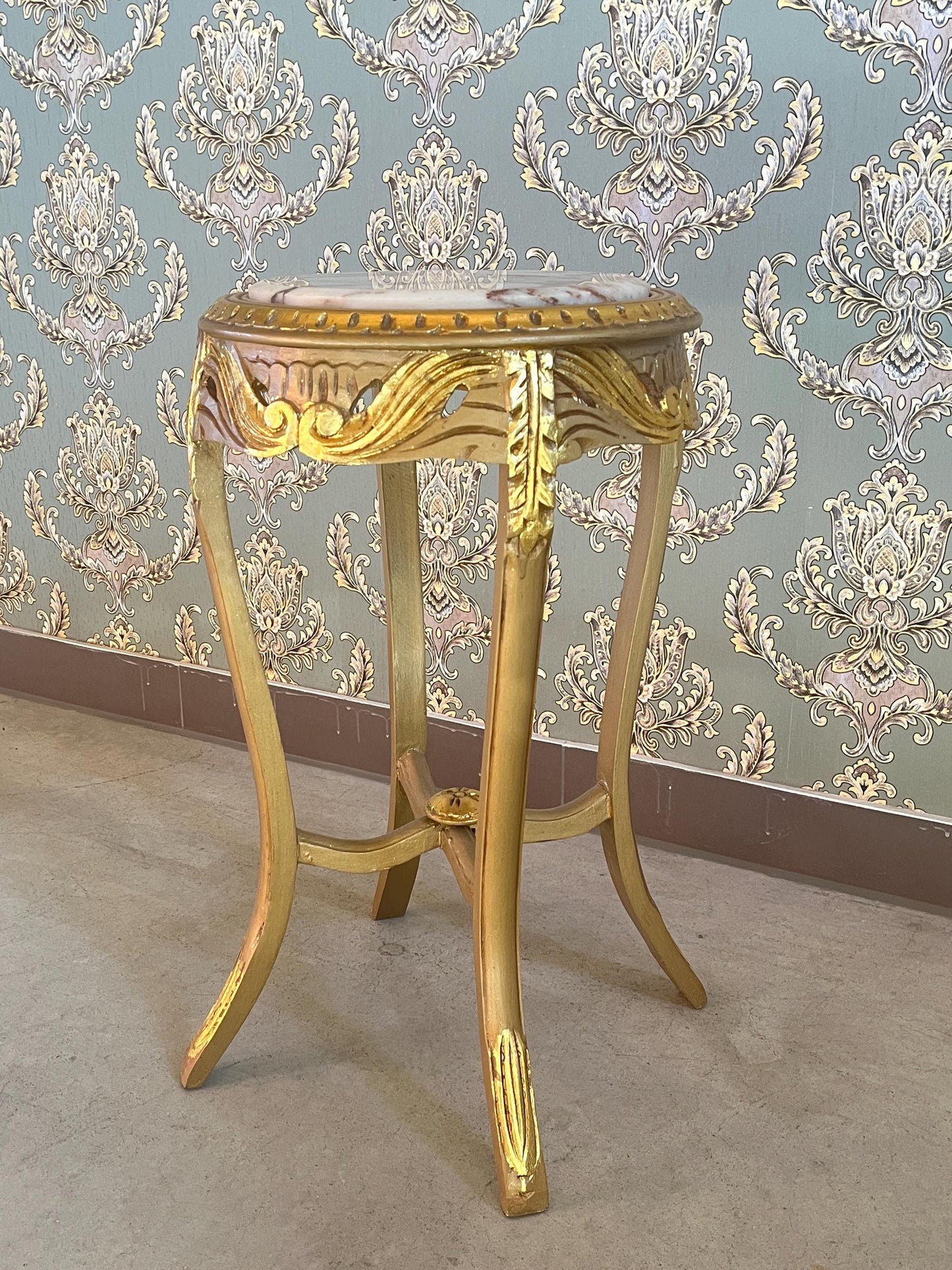 Small Side Table Baroque Rococo Style with Marble Top in Gold Finish Tea Table Coffee Table for Home Decor