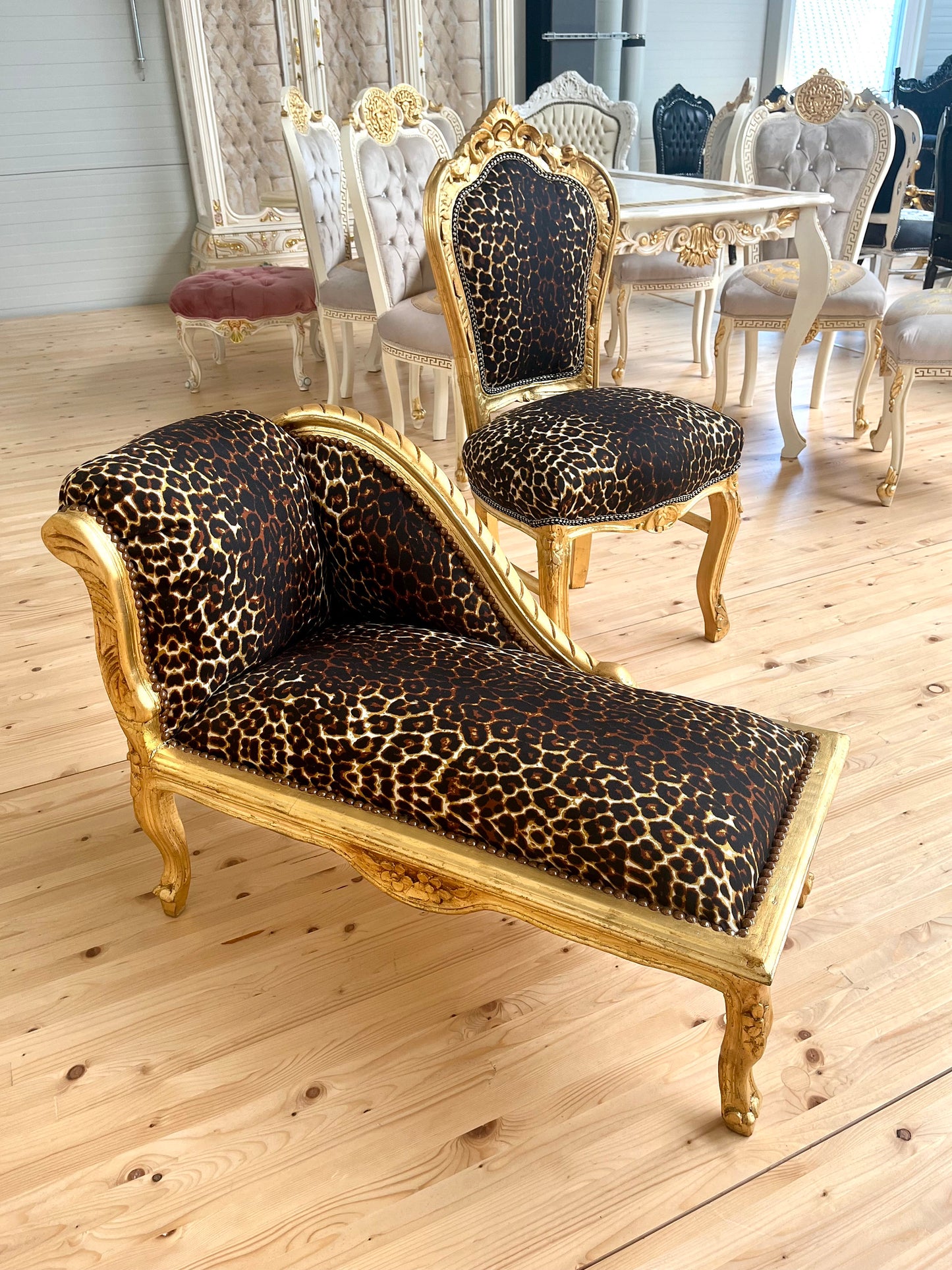 Bench French Louis Style SMALL Longue Bench Leopard Print Retro Baroque Style Ottoman for Home Decor Ottoman or Bench in Gold Finish
