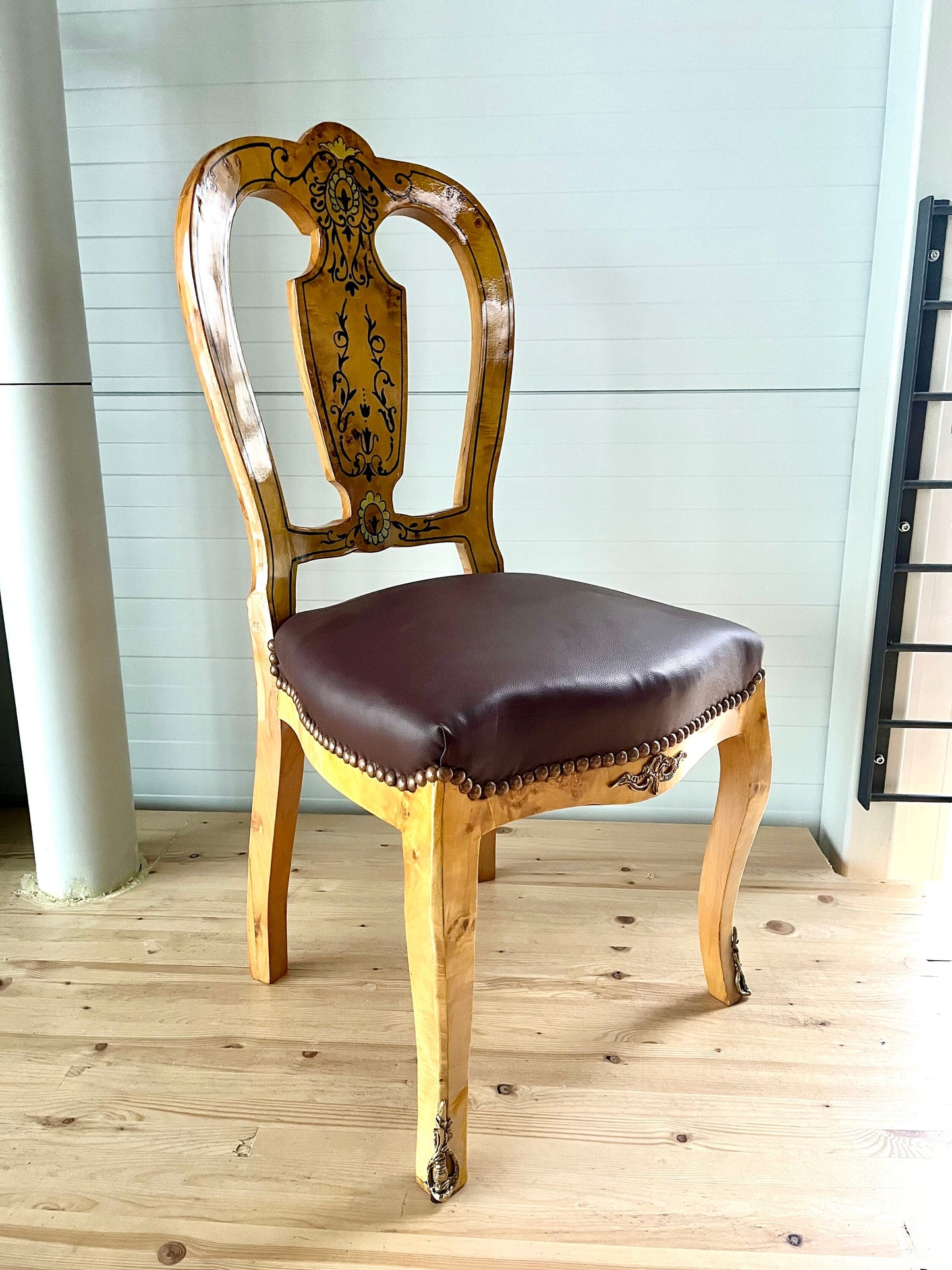 Dining Chair Retro Baroque Style Home Decor Chair in Yellow Frame & Brown Seat Italian Antique Style