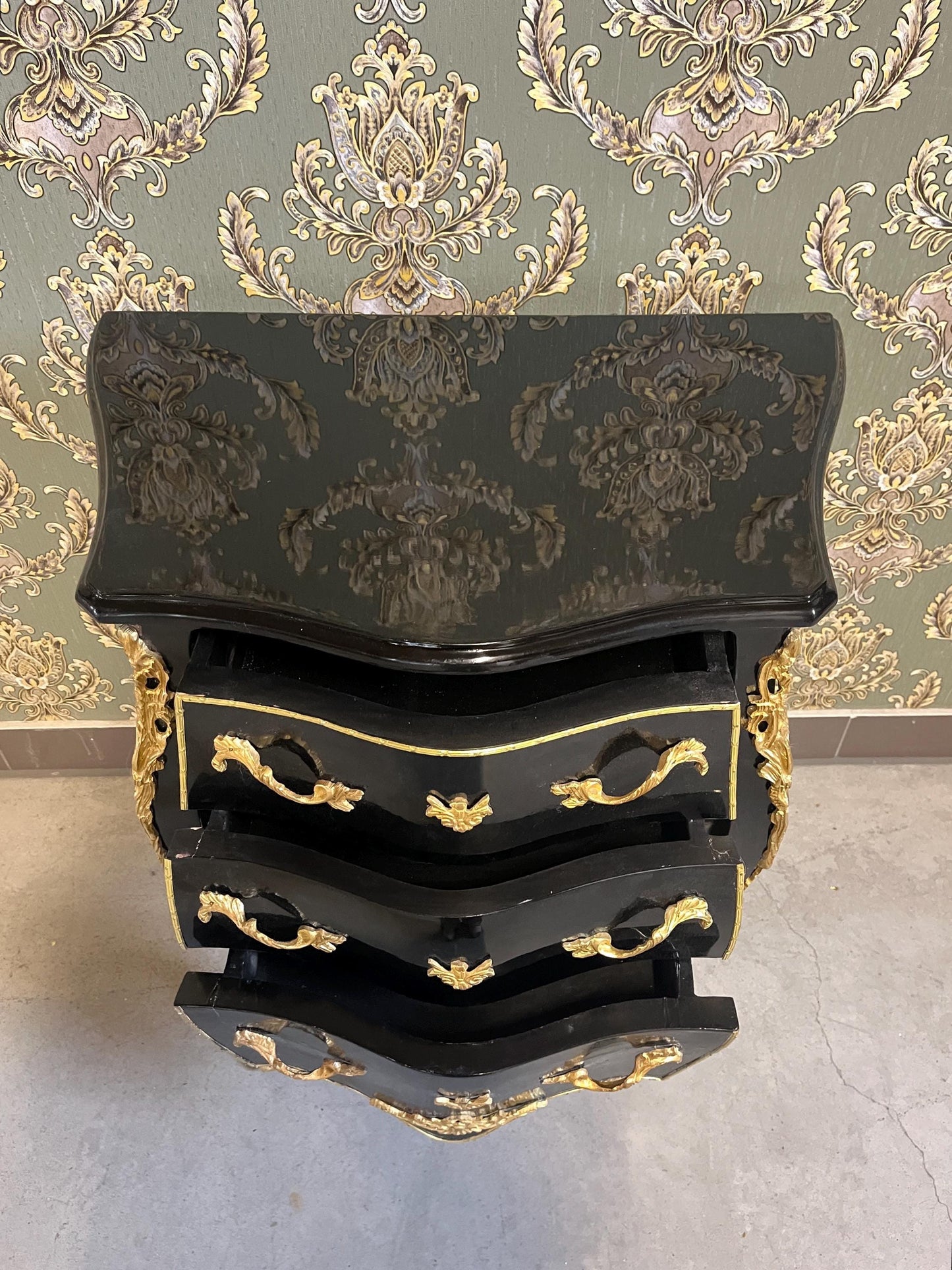 Black Night Stands French Baroque Style Chest of Drawers in Handmade Bedside Table Retro Baroque Rococo Style for bedroom for New Home Decor