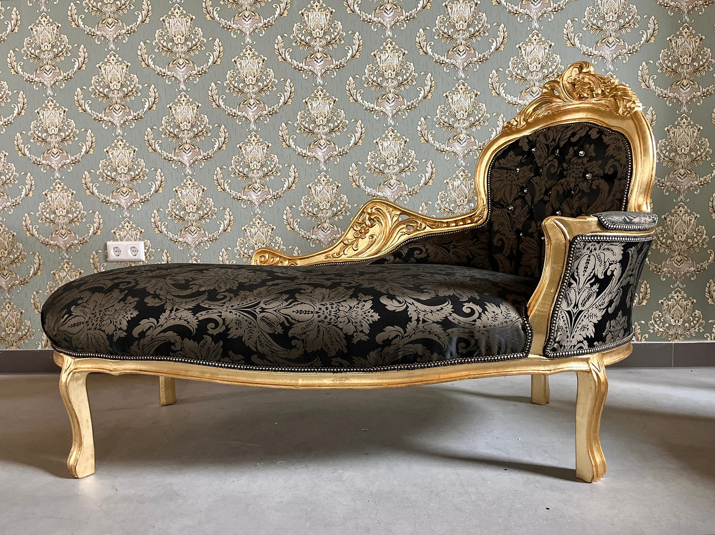 Chaise Longue French Louis Style in Black Floral Fabric Retro Baroque Style Bench in Gold Finish for Home Decor
