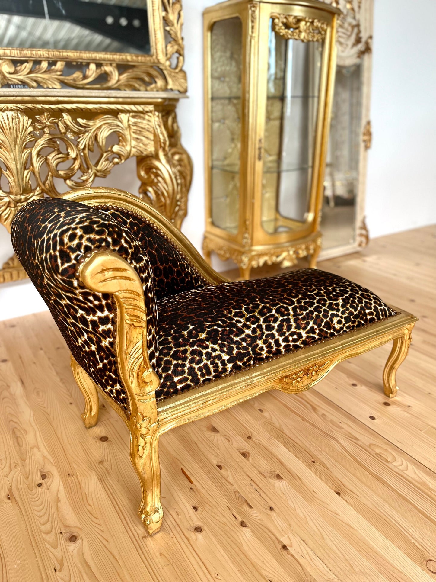 Bench French Louis Style SMALL Longue Bench Leopard Print Retro Baroque Style Ottoman for Home Decor Ottoman or Bench in Gold Finish