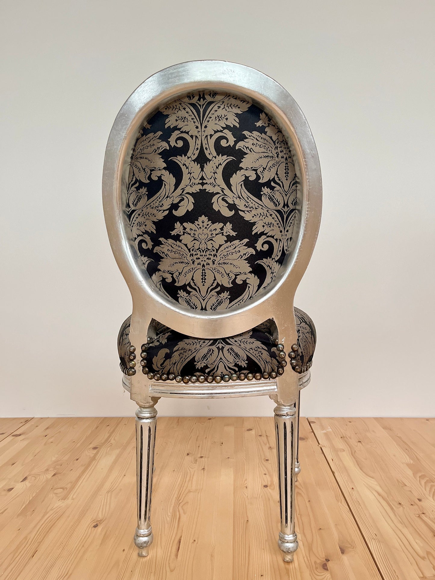 Chair Classic Baroque Style in Silver Black Pattern Dining Chair in Silver Finish for Home Decor