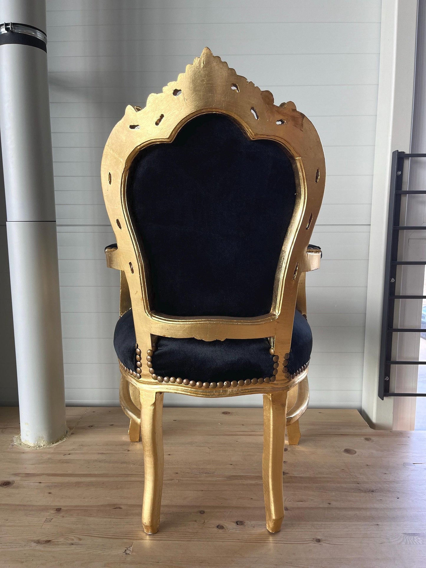 Armchair French Louis Style Black Velvet Chair Antique Style Baroque Rococo Style Armchair in Gold Finish Velvet Black for Home