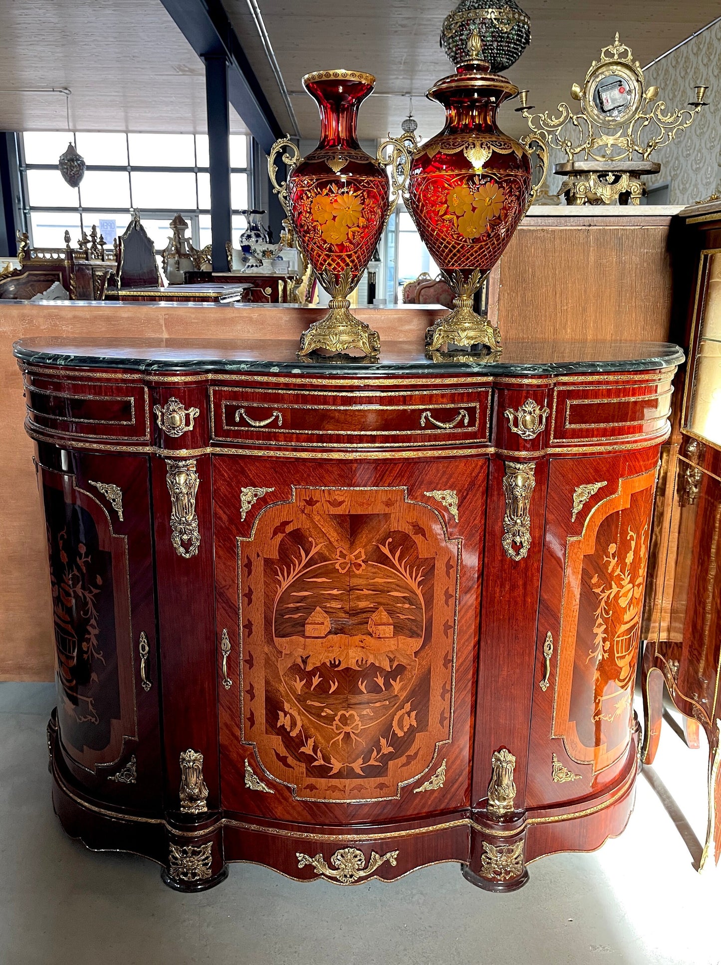 Wooden Cabinet Nostalgic Antique Style with Marble Slab Top Retro Baroque Style Cabinet for Home Decor or Commercial Decoration