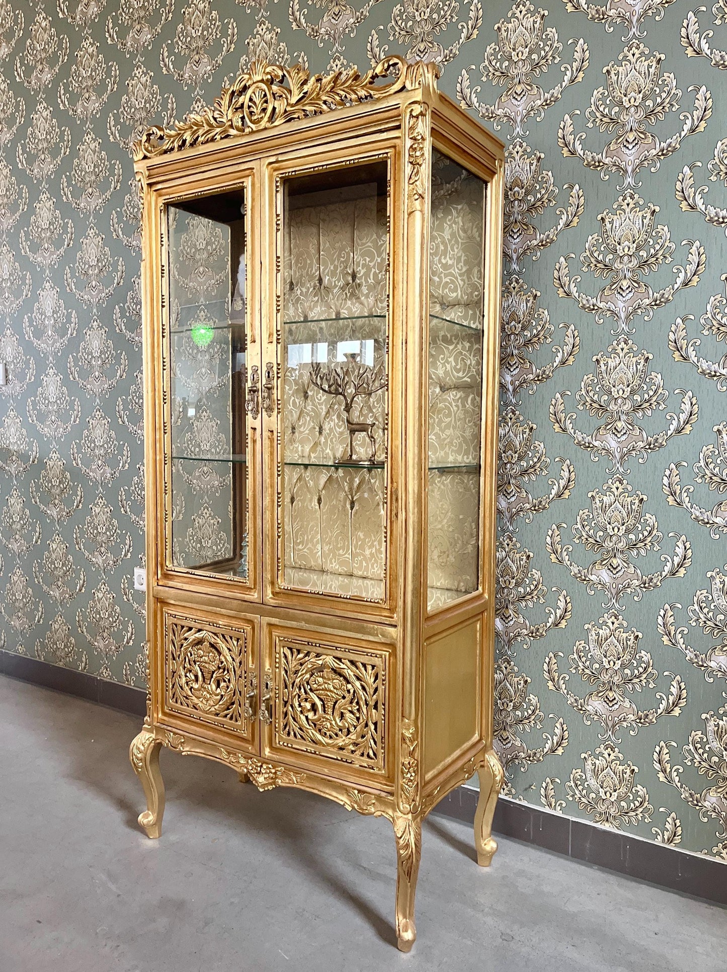 Display Cabinet Wooden French Louis XV Style Showcase Antique Baroque Style Reproduction in Gold Finish