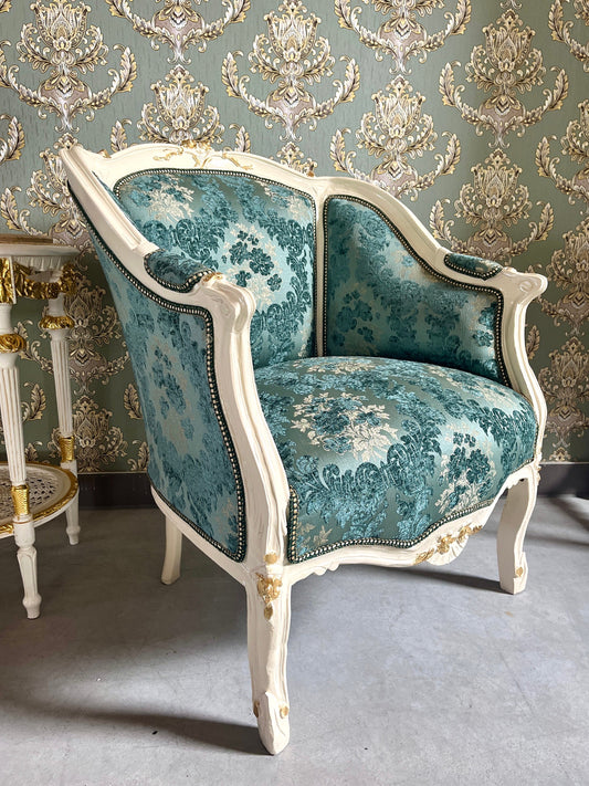 Armchair French Louis Style Shell Shape Chair Nostalgic Baroque Style in Velvet Mint White Frame Lounge Chair for Home Decor