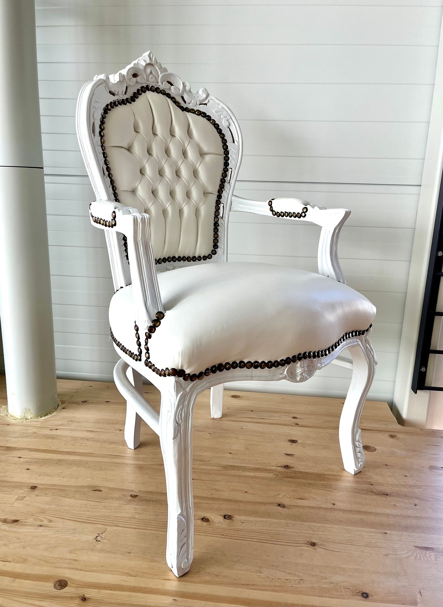 Armchair French Baroque Rococo Handcrafted Style in White for Wedding or Special events!