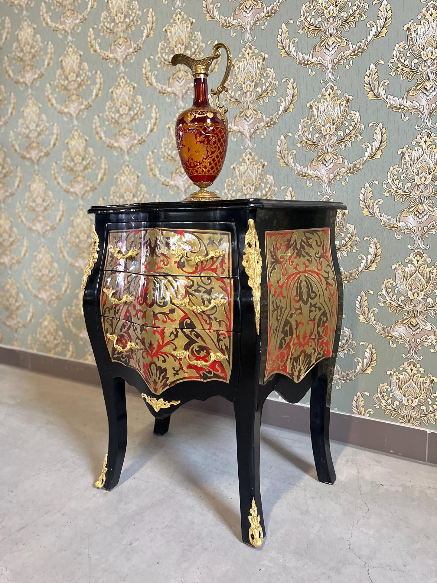 Luxury Chest of Drawers French Rococo Style Handmade Night Stand Gold Painting Front Display Side Table With Bronze Handles  for Home Decor