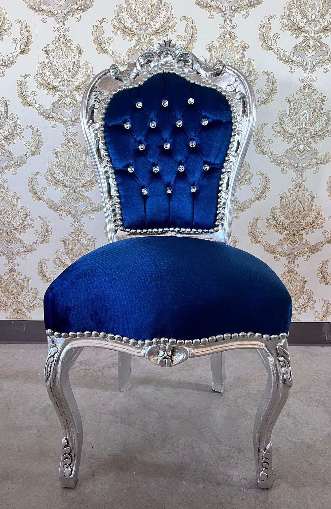 Accent Chair Blue Velvet French Baroque Antique Style Dining Chair Velvet Purple in Silver Finish for Home Decor