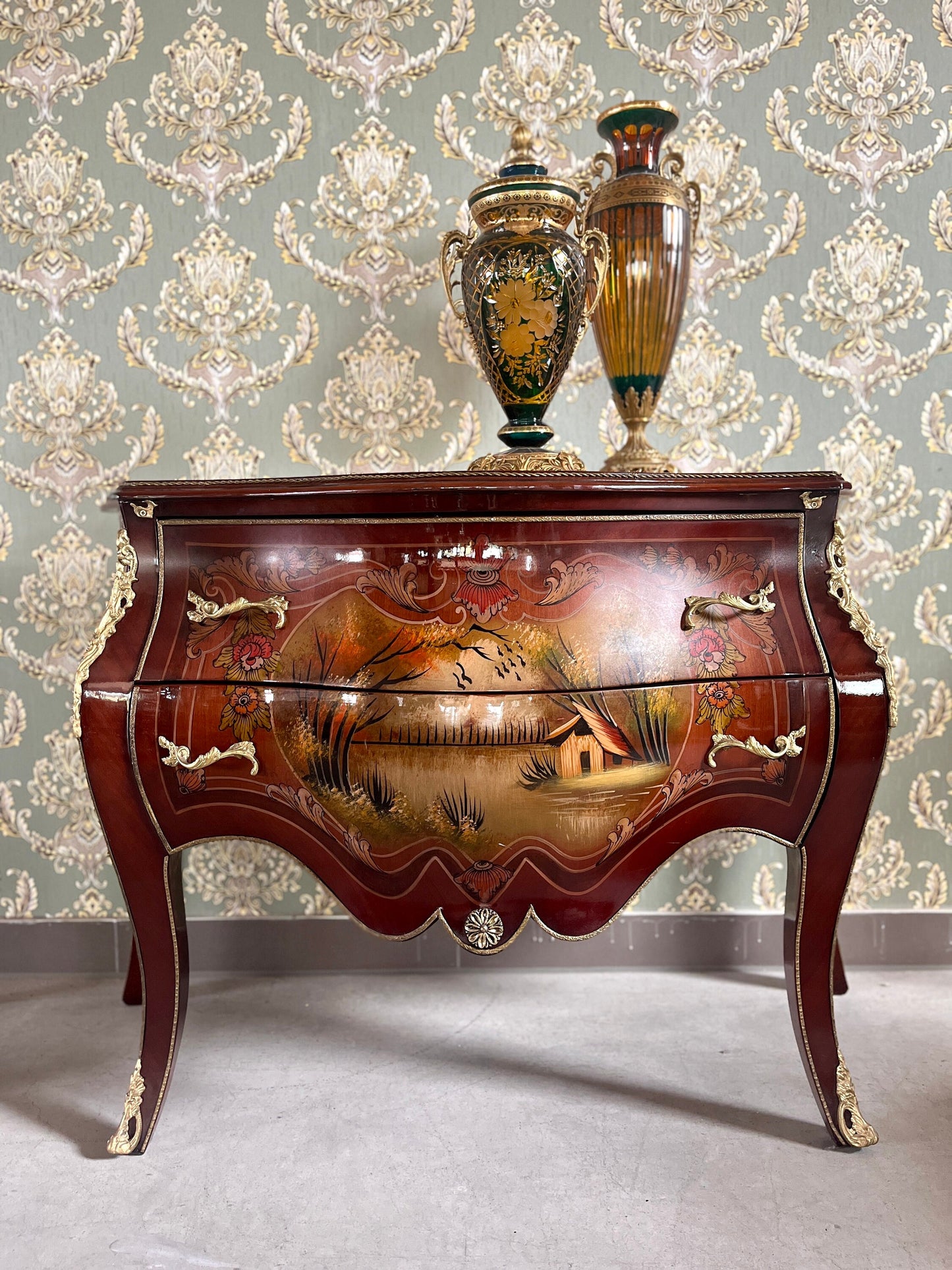 Chest of Drawer Set French Baroque Style Dresser & Night Stand Set Oil Paintings at Top Nostalgic Style Cabinet for Bedroom Decor