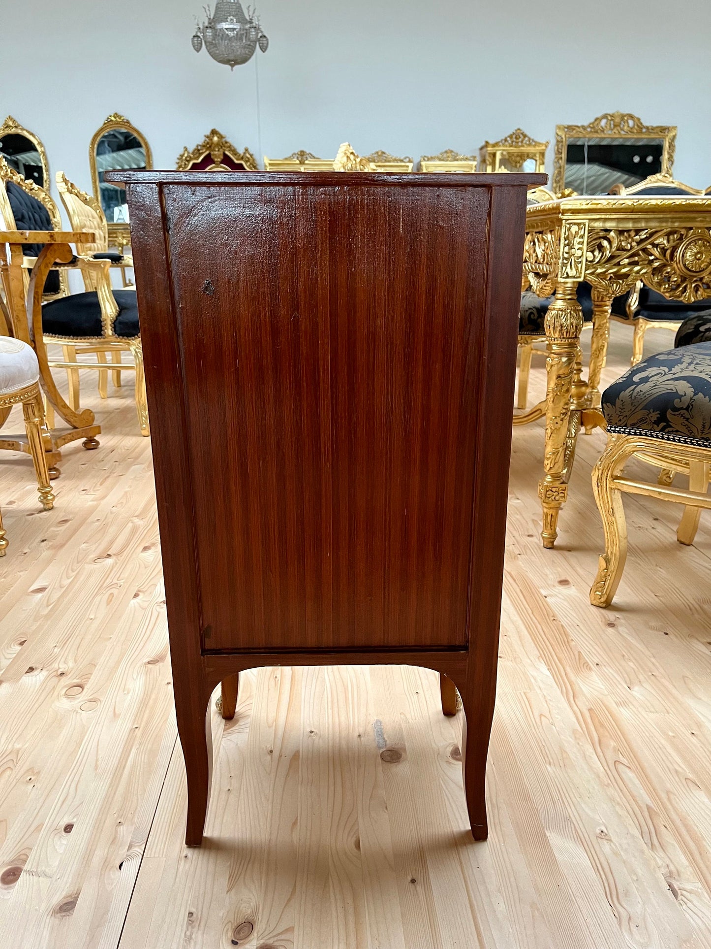 Französischer antiker Barockschrank Bücherregal Beistelltisch / French antique baroque cabinet bookcase side table