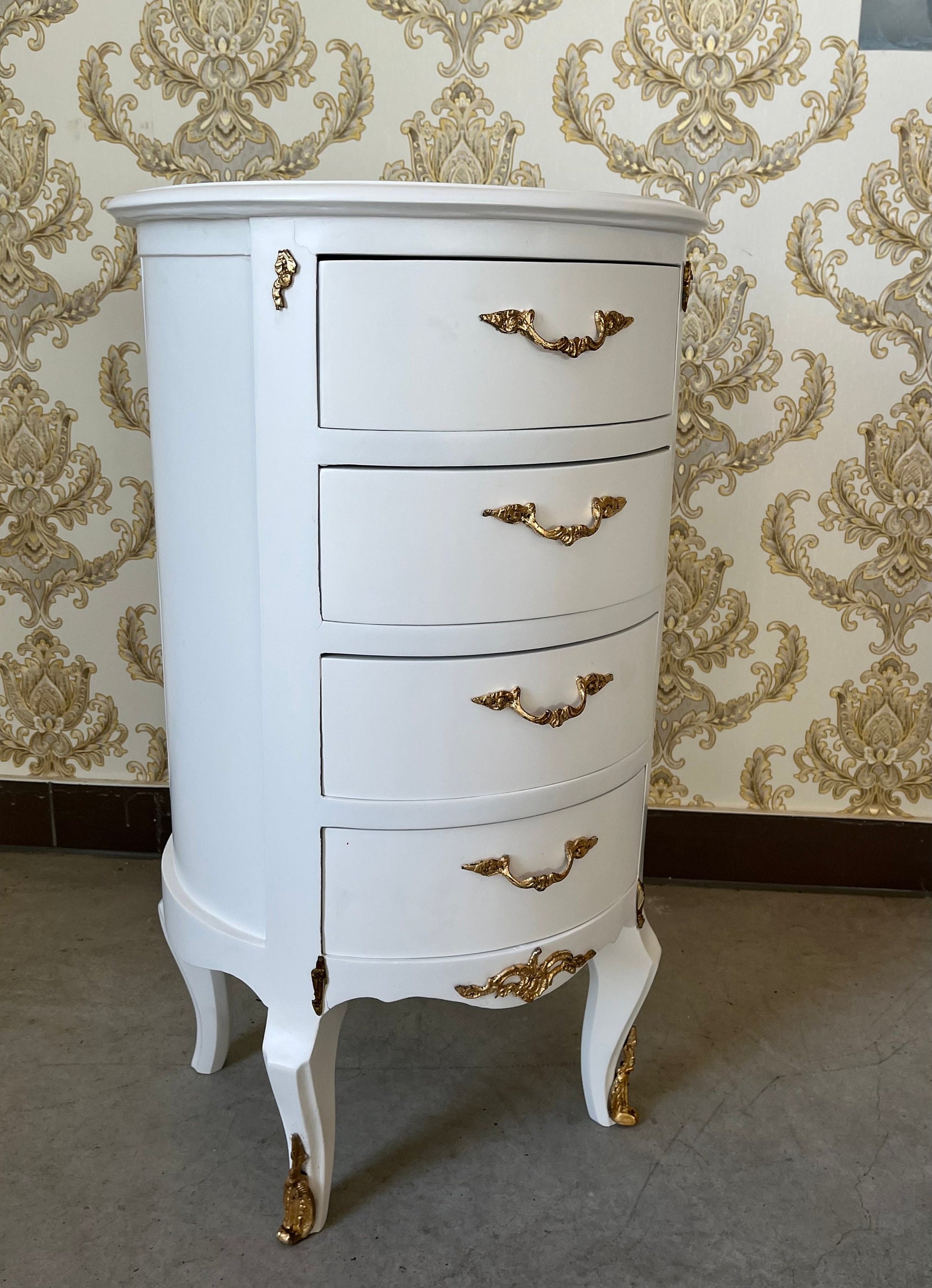 Night Stand White Color Baroque Chest of Drawers with Brass Handles Round Bedside Table Nostalgic French Style Night Stand for Bedroom Decor