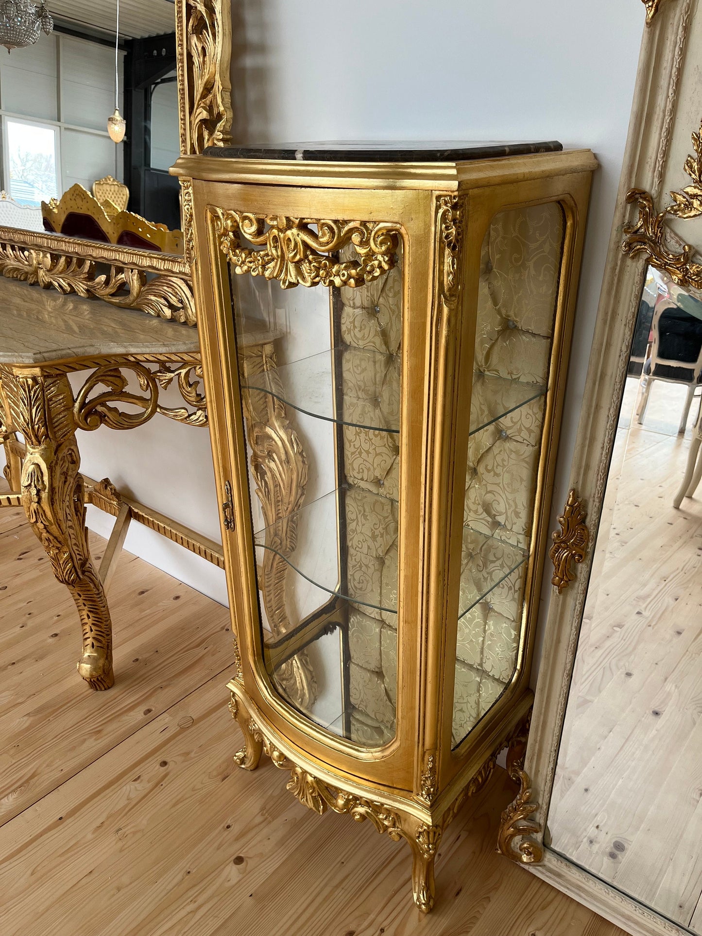 Showcase Gold French Louis XV Style Showcase Antique Style Silver Showcase Baroque Style Beige Showcase Home Decor French Style for Home