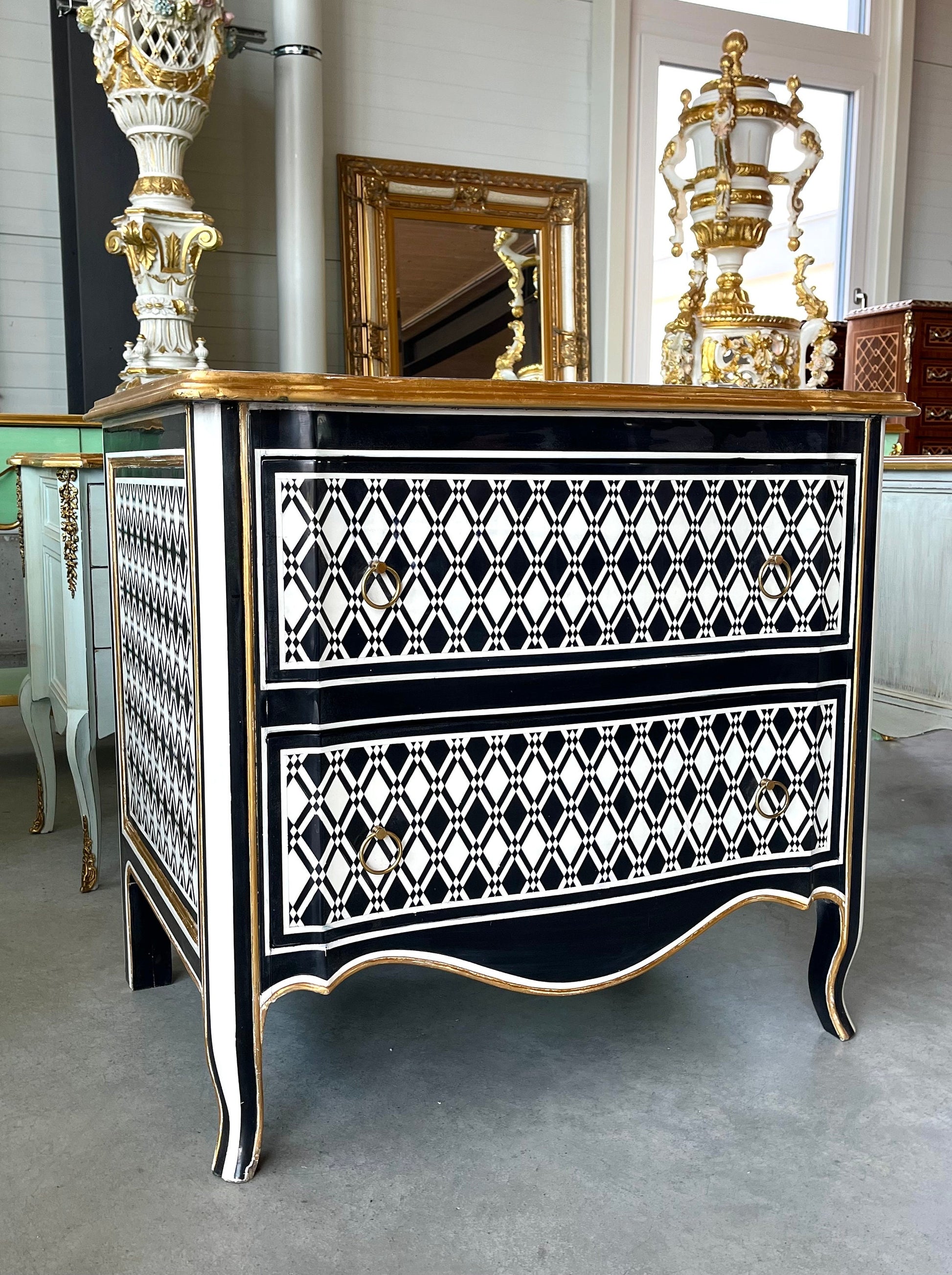 Chest of Drawer Art Deco Style Black & White Wooden Dresser Black Diamond Print Kommode Bedroom Cabinet for Home Decor