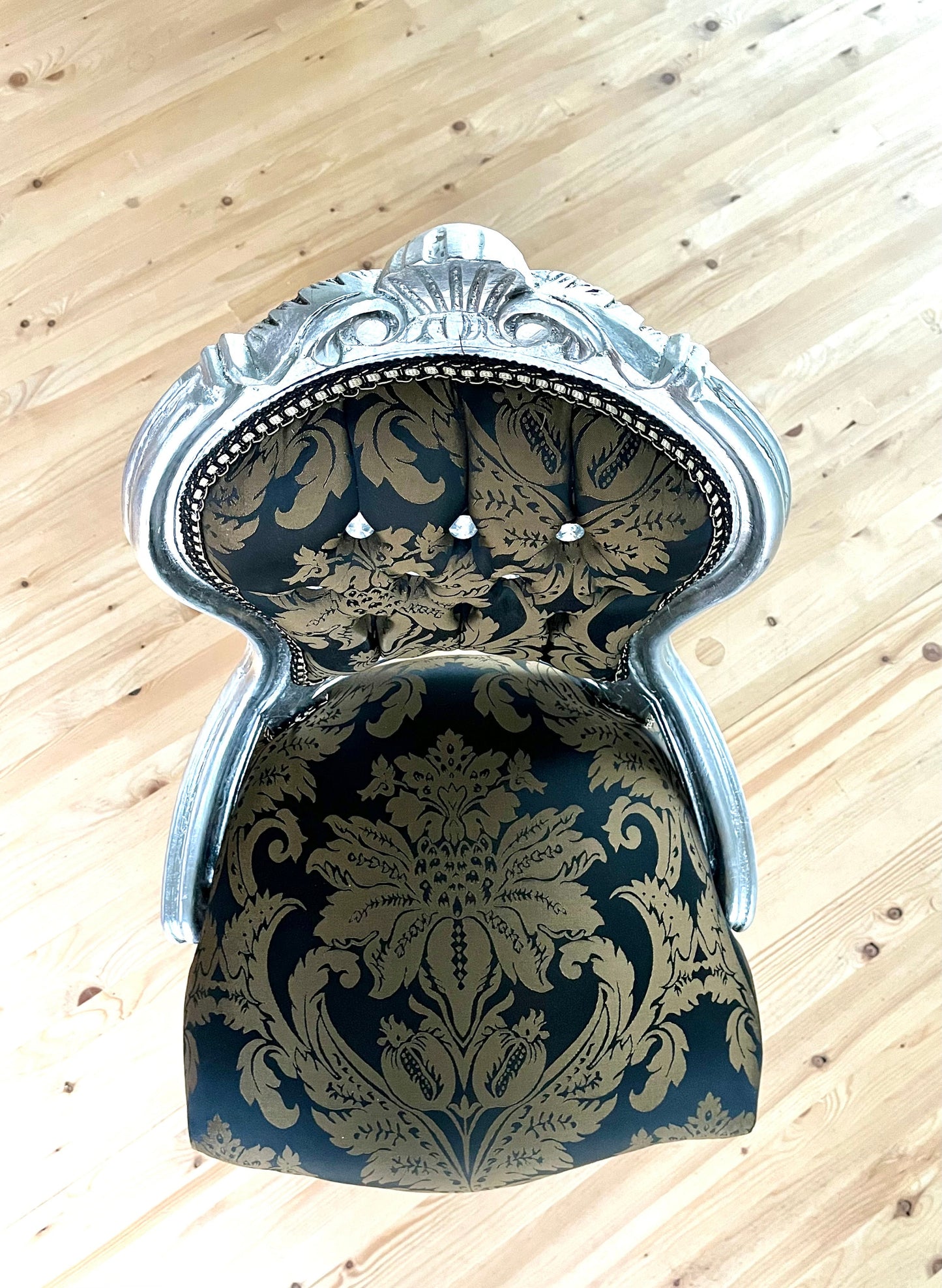 Small Chair French Baroque Rococo Style Retro Italian Style Kid’s Chair in Leopard Print Gold Finish Chair Black Flower Pattern Gold Finish