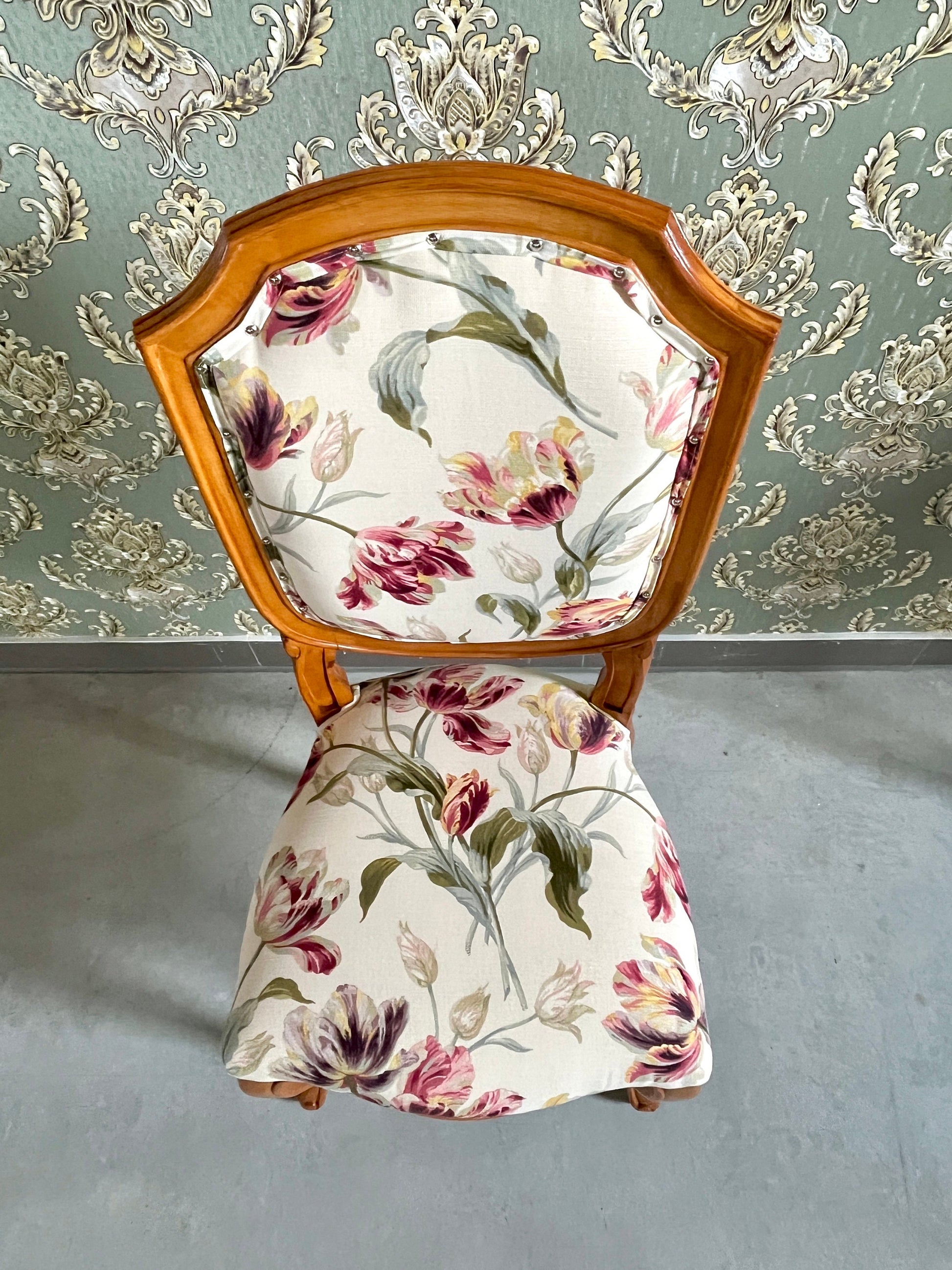 Dining Chair French Baroque Style Wooden Chair Beige Color Floral Print Accent Chair