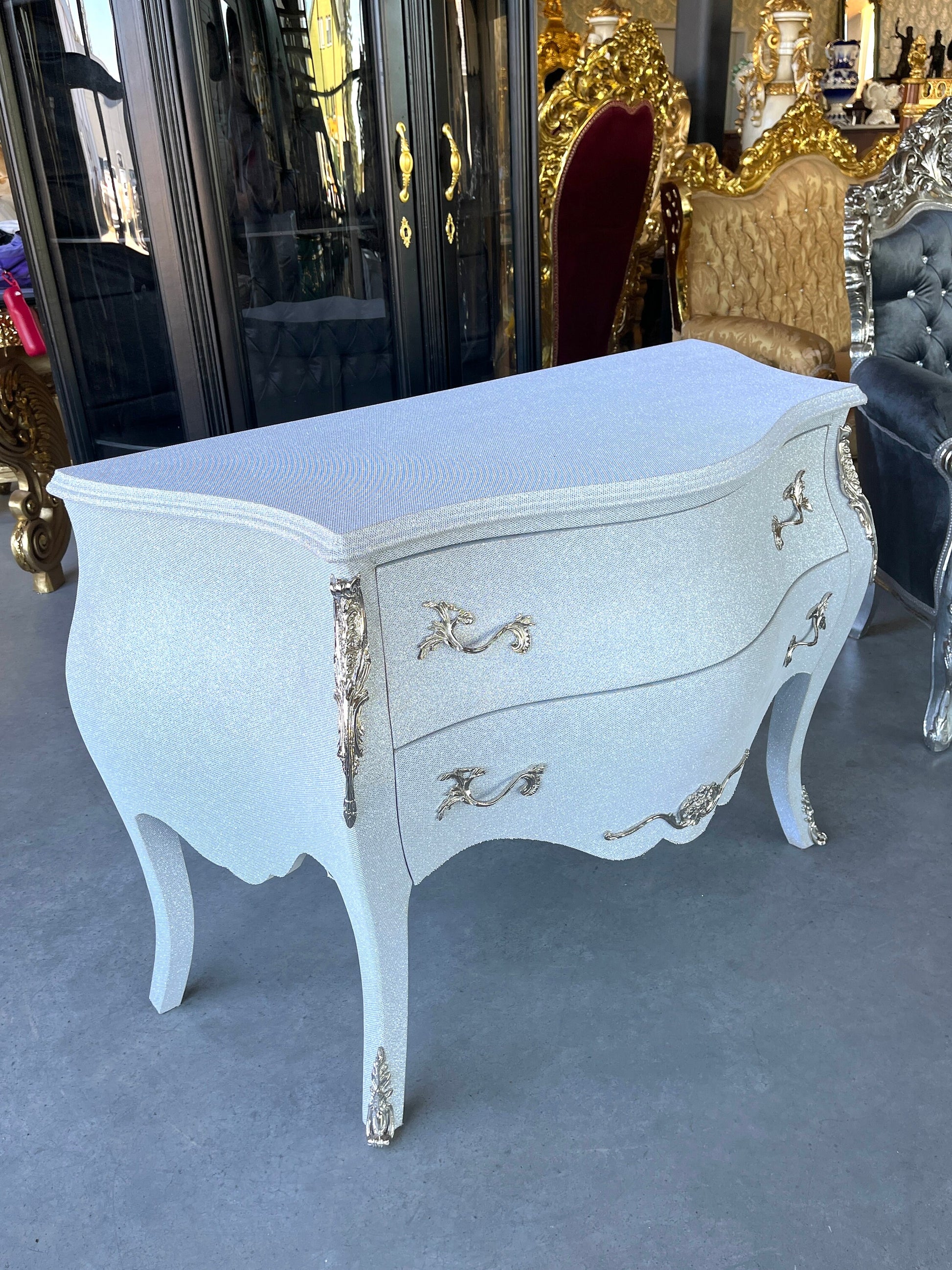 Chest of Drawer French Louis Style in Silver Glitter Dresser Retro Baroque Style Inlaid 2 Drawers & Metal Ornaments Commode in Silver