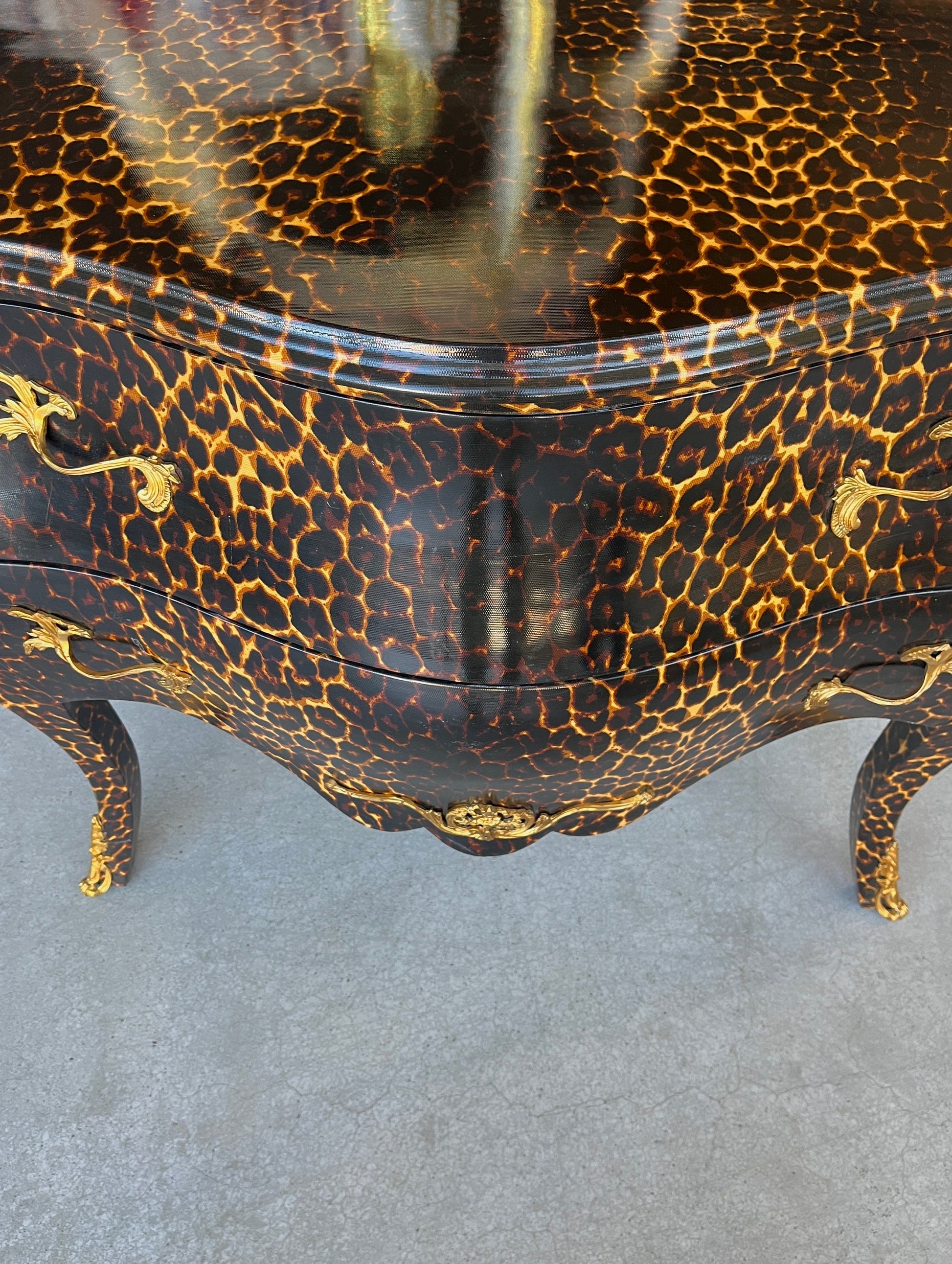 Chest of Drawer Louis XV Style in Leopard Print Dresser Retro Baroque Rococo Style Bedroom Kommode in Brown Leopard Print Collection Decor
