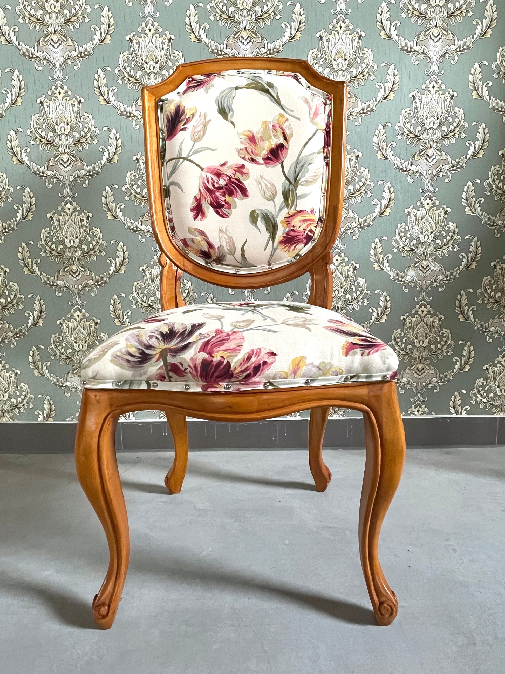 Dining Chair French Baroque Style Wooden Chair Beige Color Floral Print Accent Chair