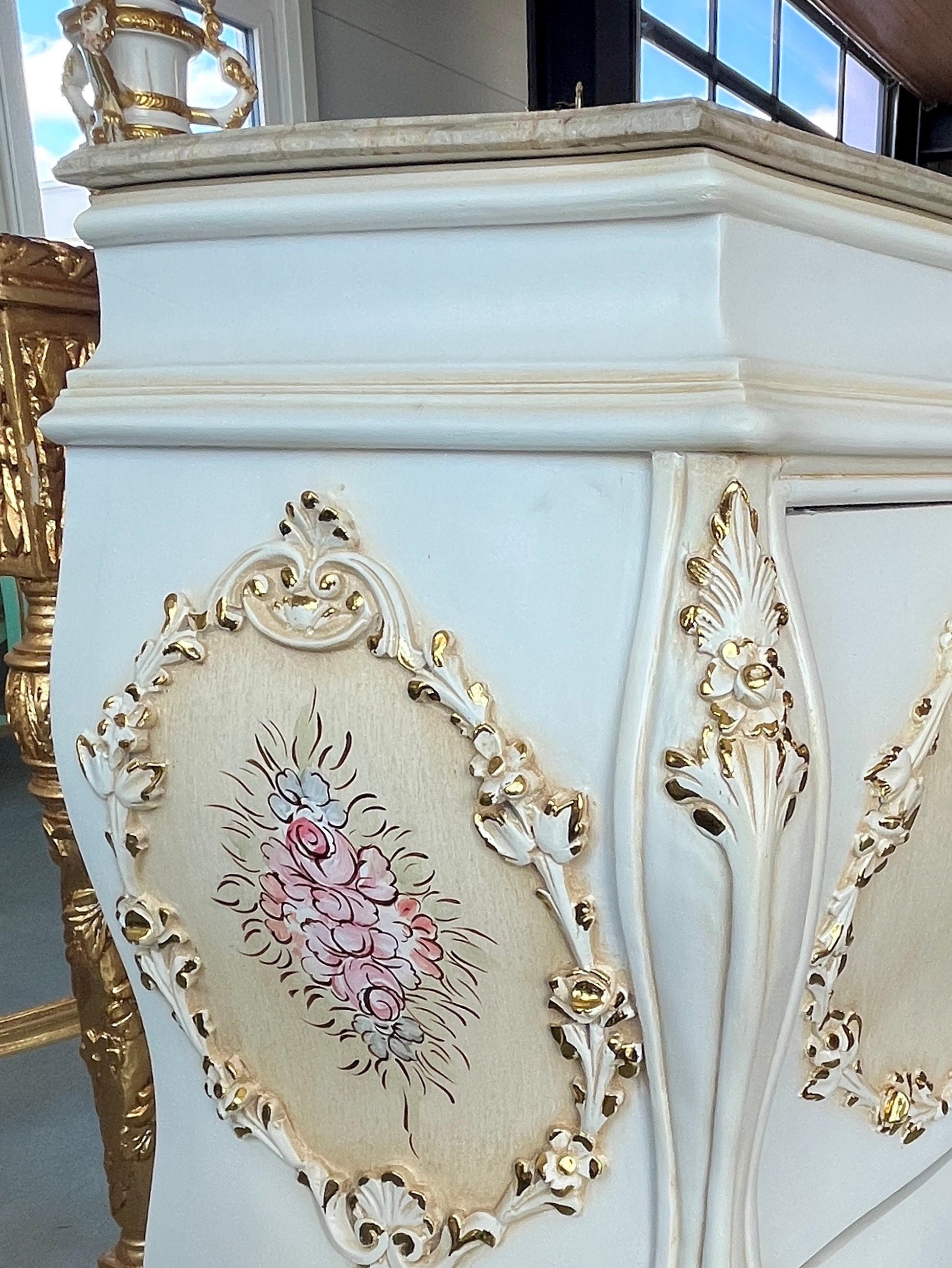 Cabinet Marble Top Home Decor Baroque Style Cabinet Marble Top French Style Cabinet in Beige Color French Antique Style Cabinet with Marble