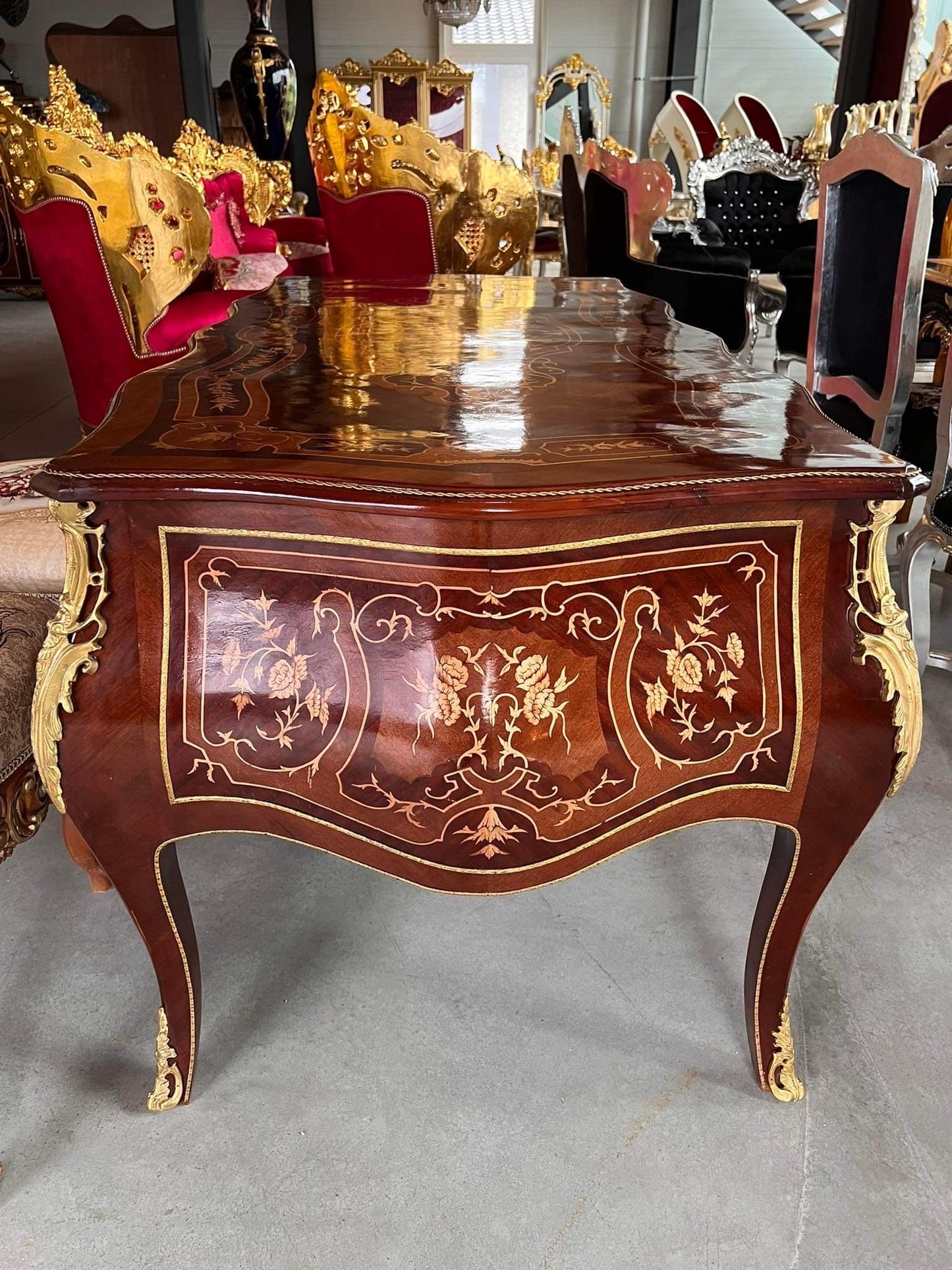 Limitierter handgefertigter Schreibtisch im Barockstil/ Limited Deluxe Desk in French Baroque Style Wooden Desk Nostalgic Antique Look Brown