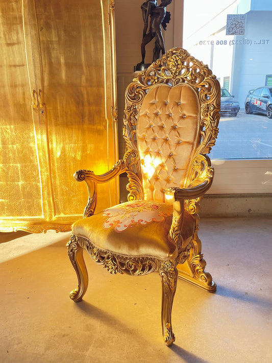 Throne Italian Baroque Rococo Style Armchair in Gold Finish Good for Wedding or Event Decoration