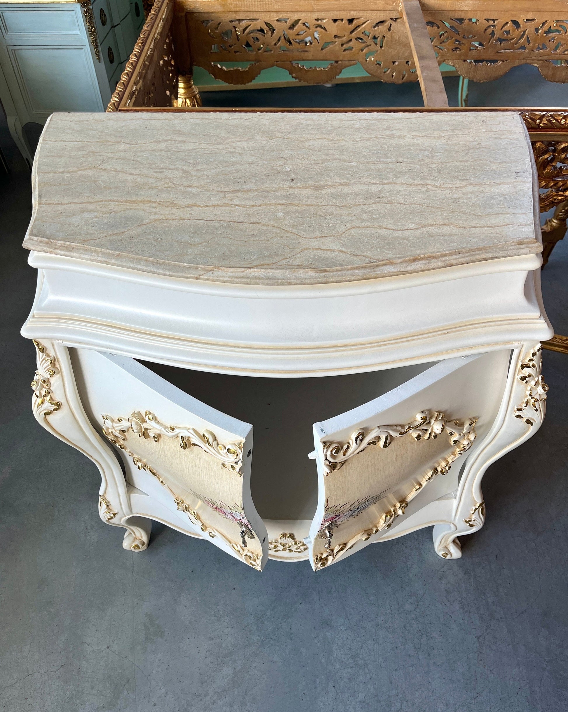 Cabinet Marble Top Home Decor Baroque Style Cabinet Marble Top French Style Cabinet in Beige Color French Antique Style Cabinet with Marble