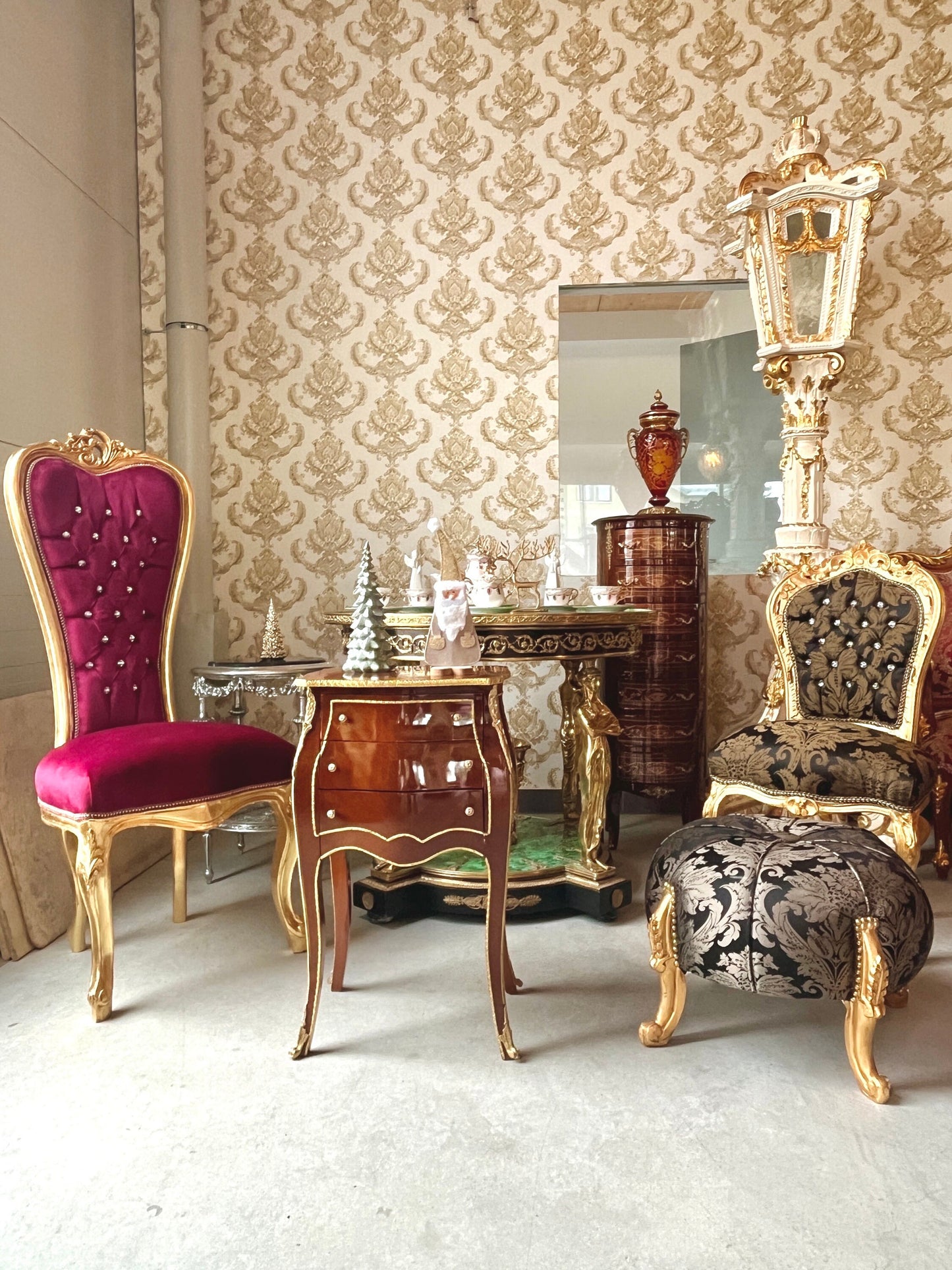 Tall Chair Antique Baroque Style Chair in Gold Finish Red White Beige Color for Wedding Party Event