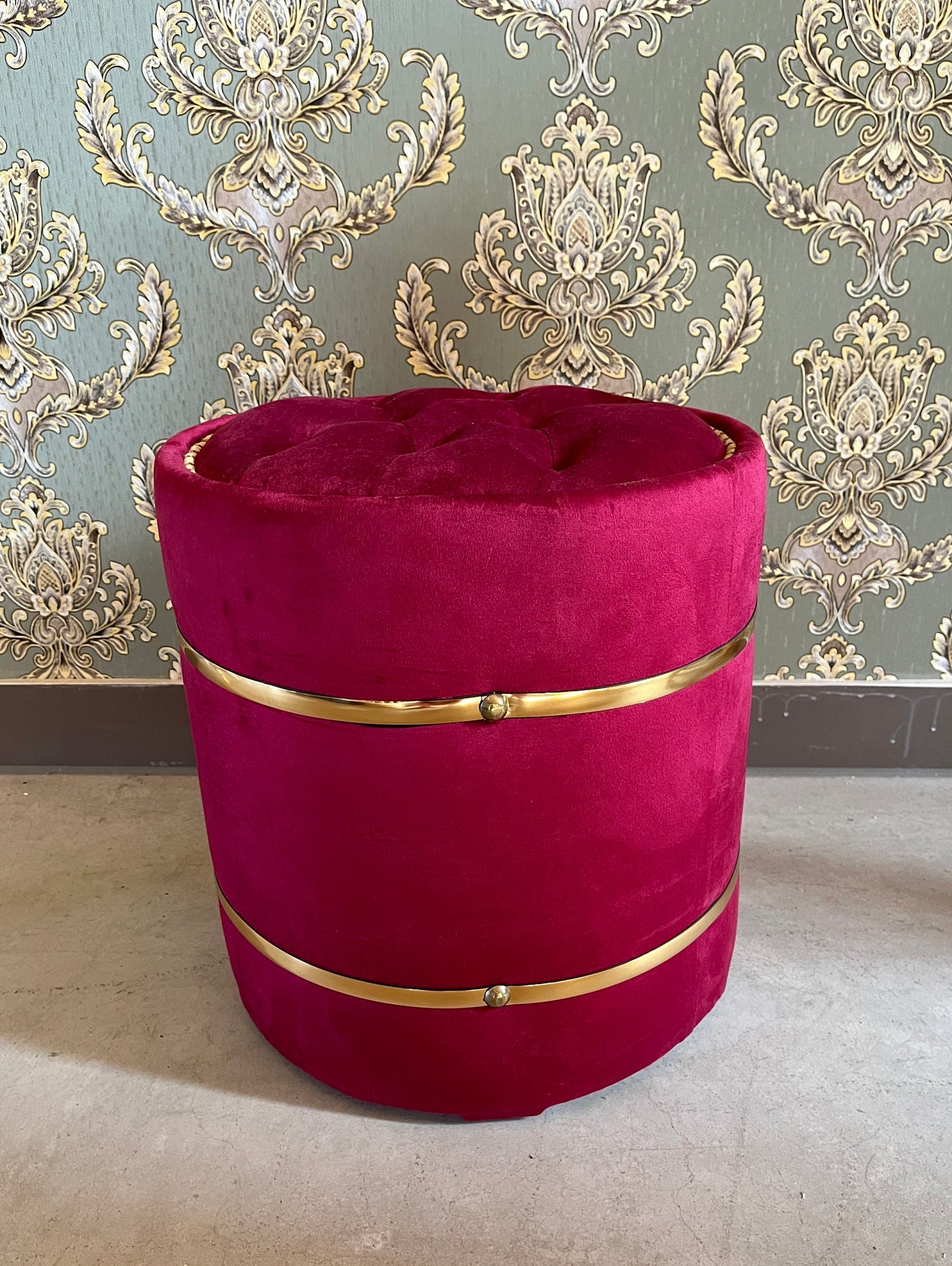 Ottoman Colorful Baroque Style Stool Nostalgic French Handmade Style Ottoman for Home Decor in Rich Velvet Purple Blue Red Beige