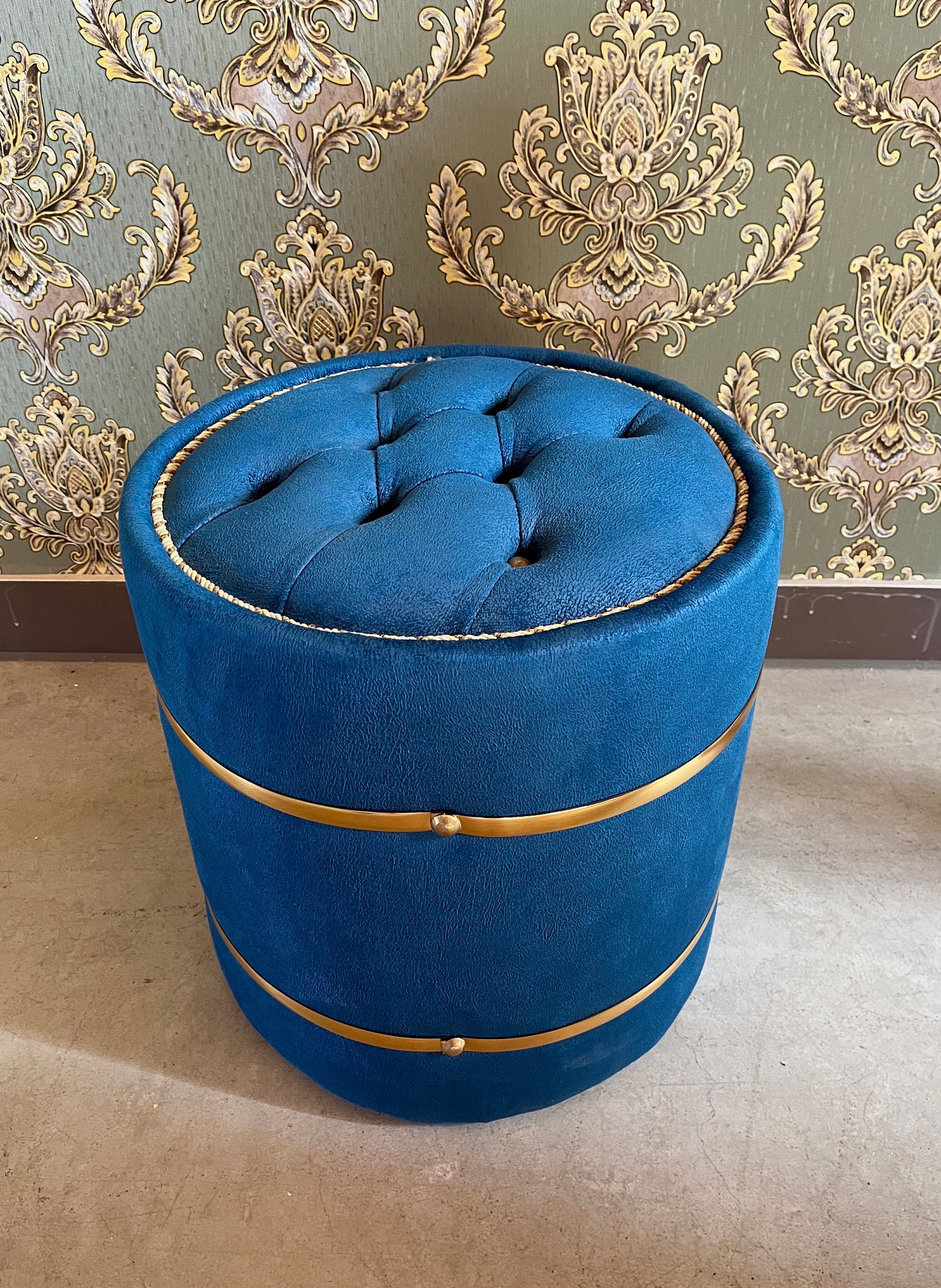 Ottoman Colorful Baroque Style Stool Nostalgic French Handmade Style Ottoman for Home Decor in Rich Velvet Purple Blue Red Beige