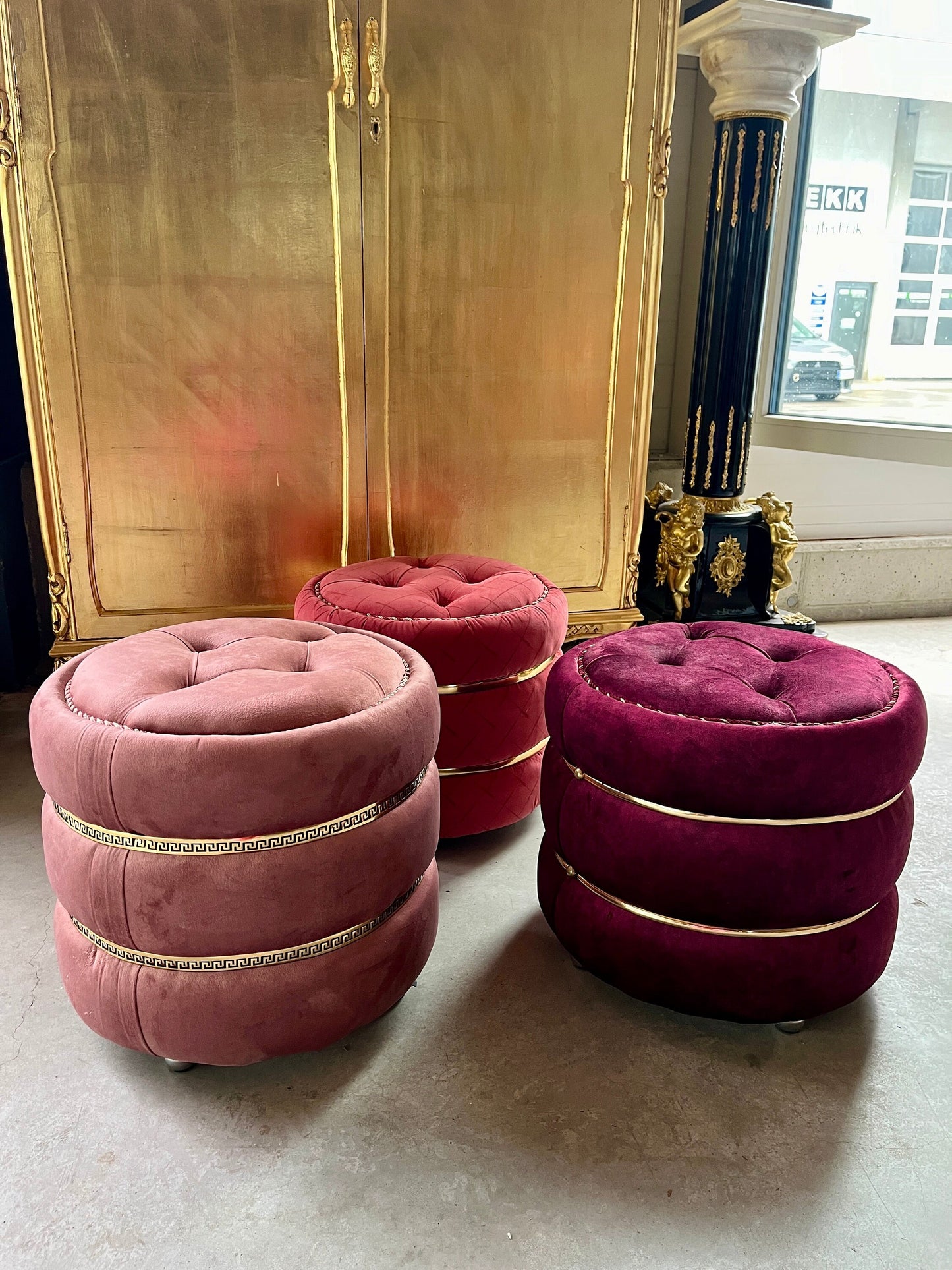 Pouf Nostalgic French Marcaron Shape Ottoman Cute Handmade Stool for Home Decor in Velvet Berry, Rosa ,Burgundy