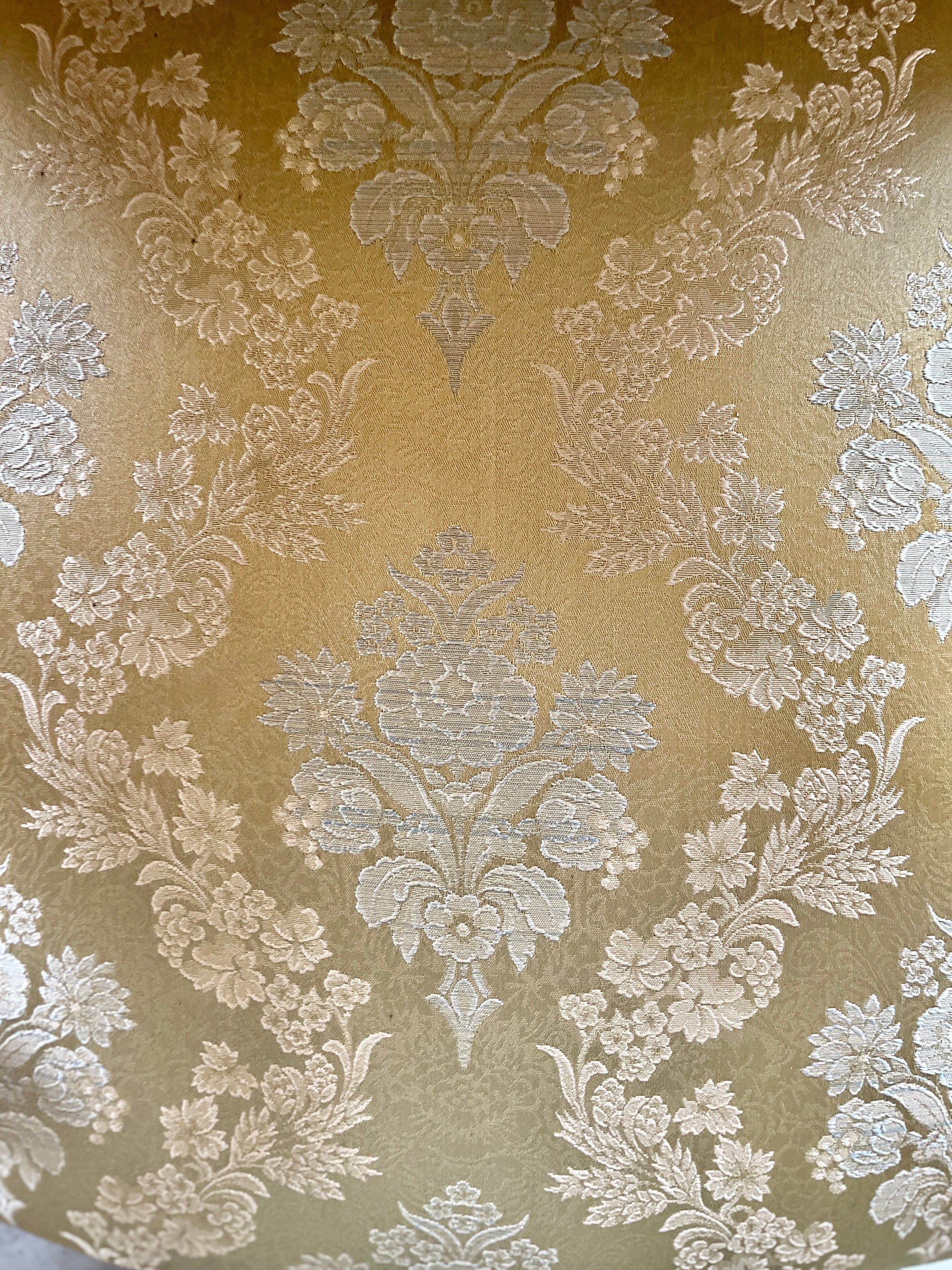 Armchair French Louis Antique Style Chair Royal Baroque Style in Gold Finish Deluxe Fabric in Gold & Black Flower Pattern for Home Décor