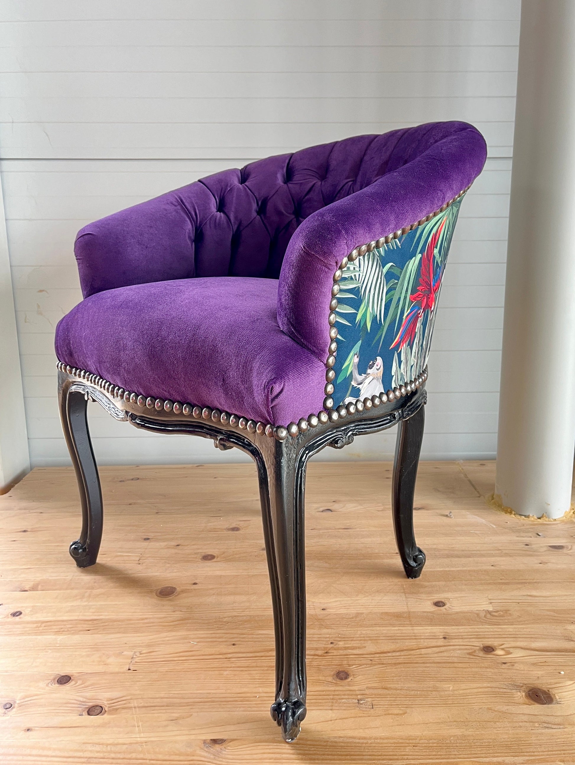 Cocktail Chair Tufted Velvet French Baroque Rococo Style in Floral Jungle Print Bar Chair Tufted Velvet Fuchsia Velvet Purple for Party Deco