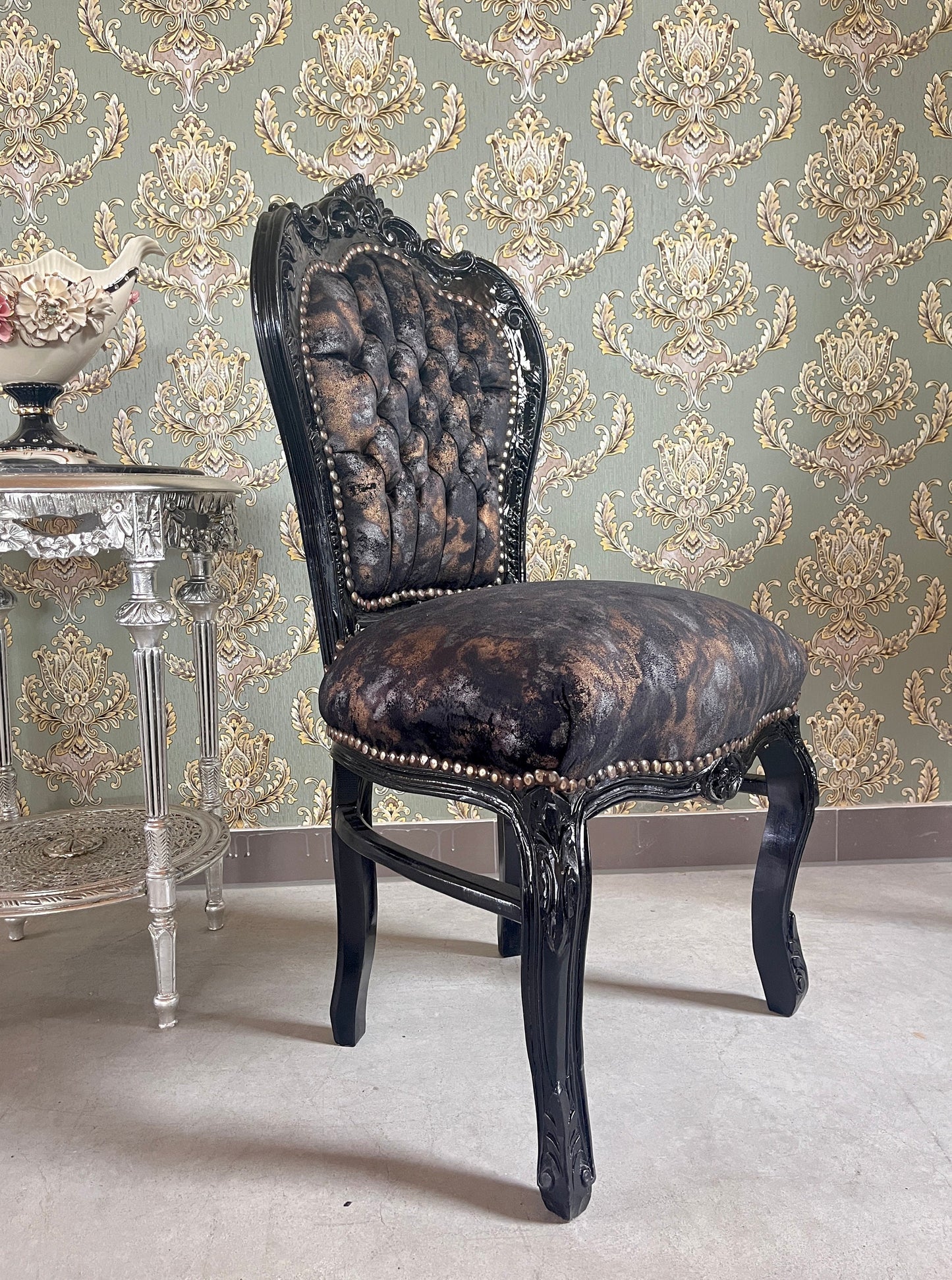 Accent Chair French Louis Style Dining Chair in Midnight Black Velvet Retro Baroque Rococo Style Chair in Brown Velvet for Home Décor