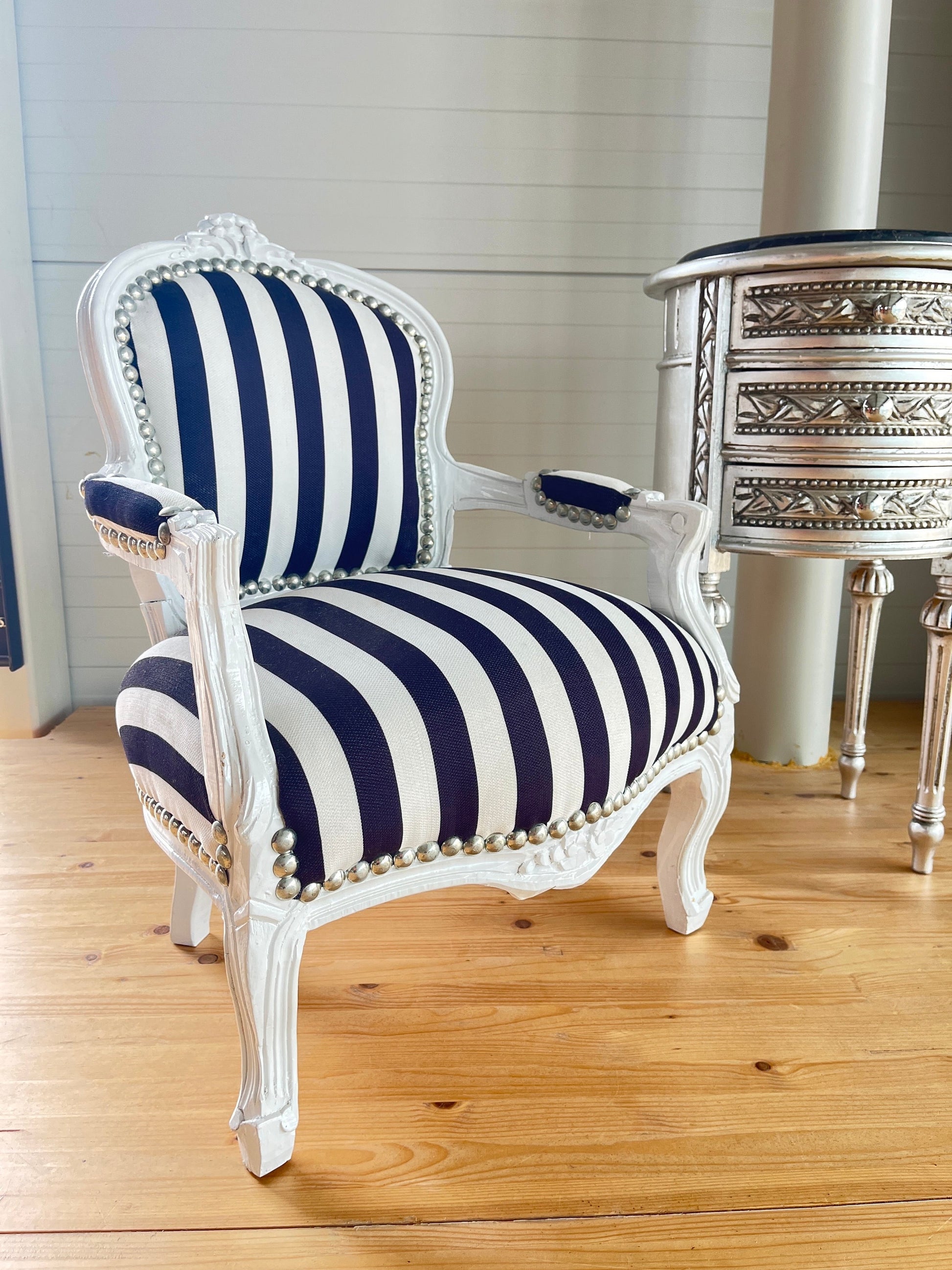 Kid’s Chair Retro Baroque Rococo Style Armchair in Black Stripe French Louis Style Cute Kid’s Chair