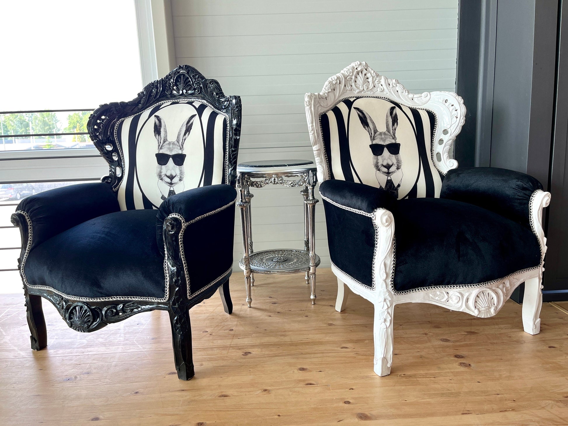Armchair Baroque Recoco Style in Black Velvet Funny Rabbit Print for Birthday Party Décor for Shop Event Party Display Niche Chair