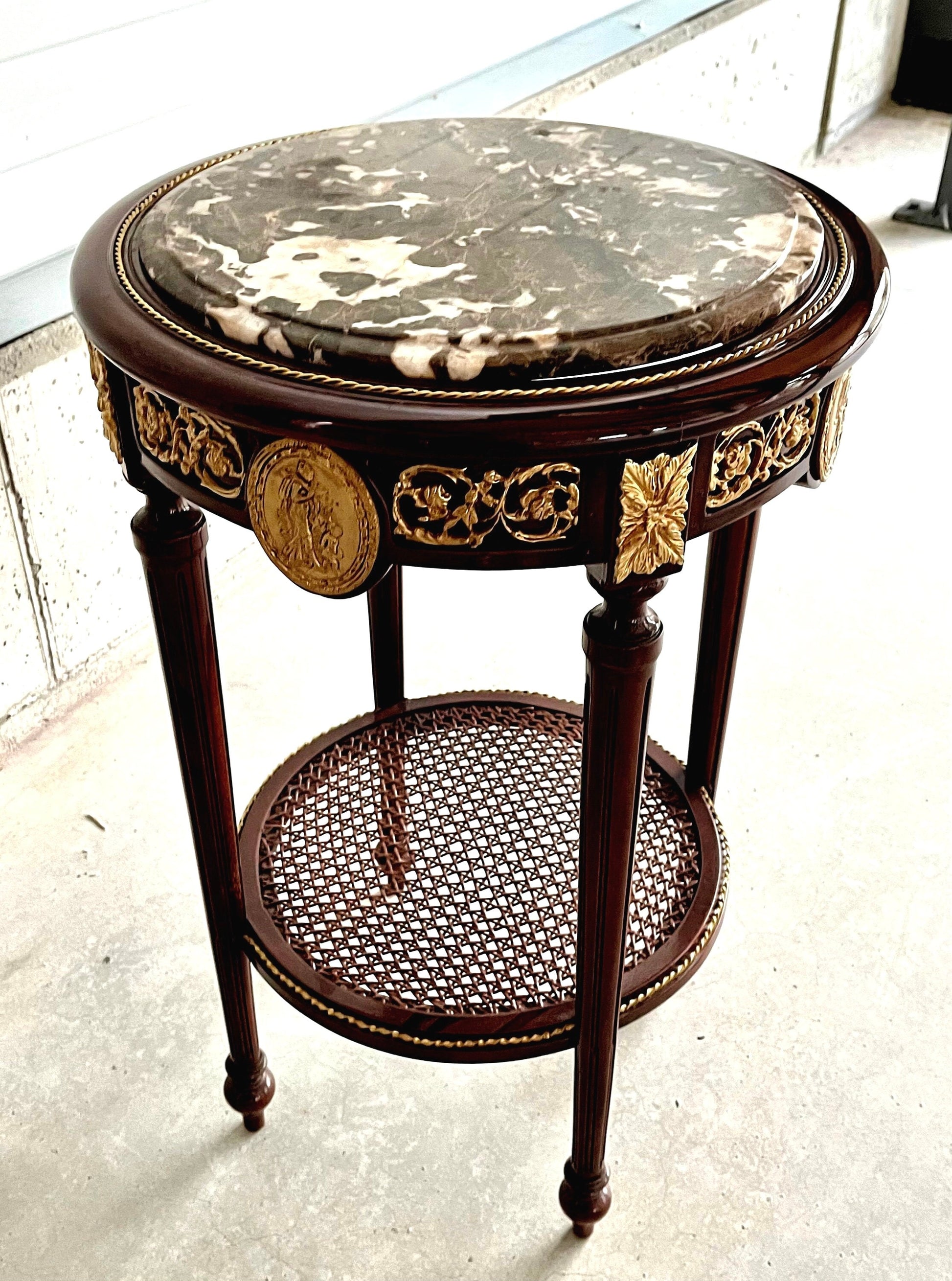 Round Side Table Brown Marble Top Royal Baroque Nostalgic French Style Wooden Table Round Marble in Brown