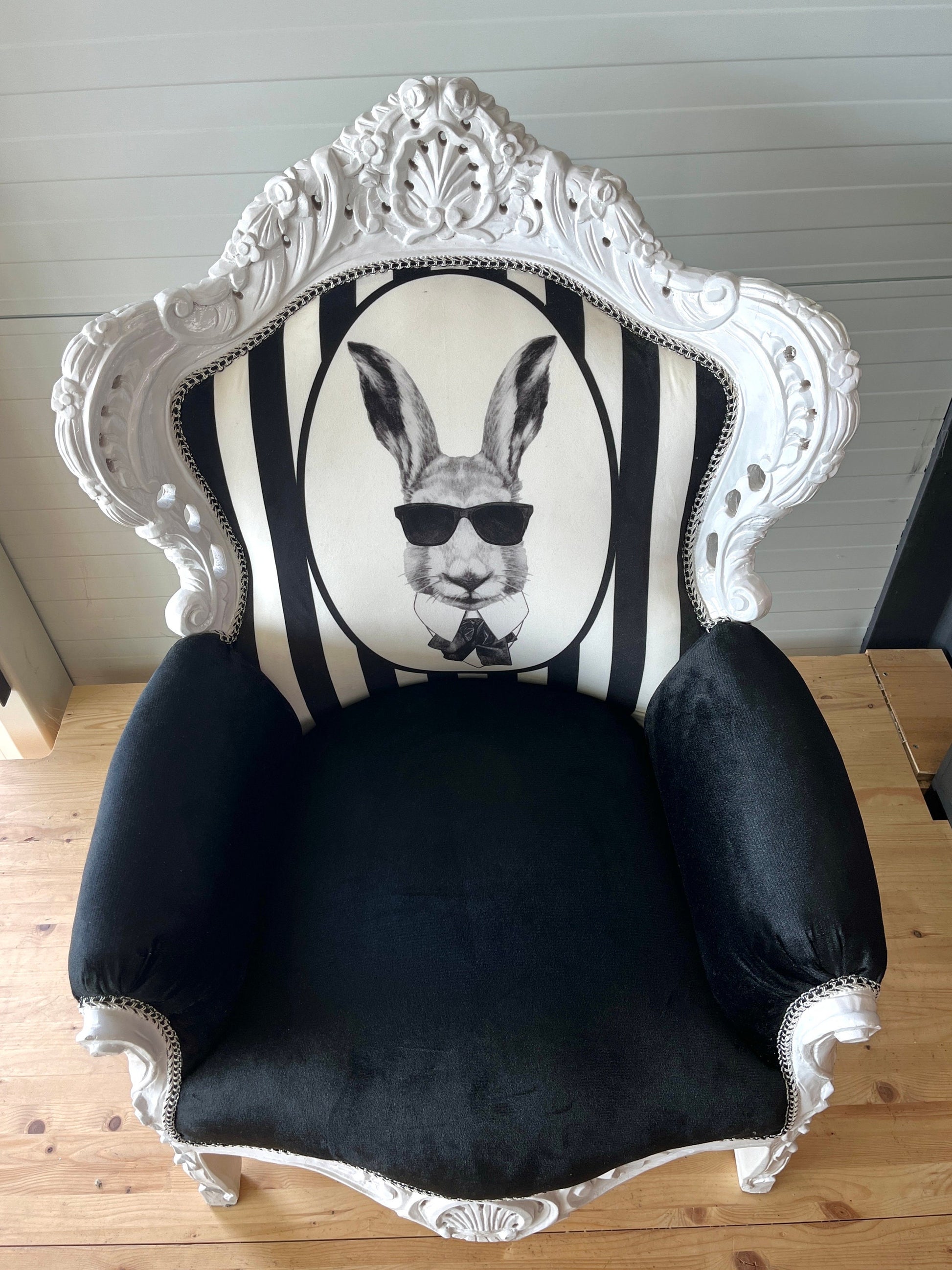 Armchair Baroque Recoco Style in Black Velvet Funny Rabbit Print for Birthday Party Décor for Shop Event Party Display Niche Chair