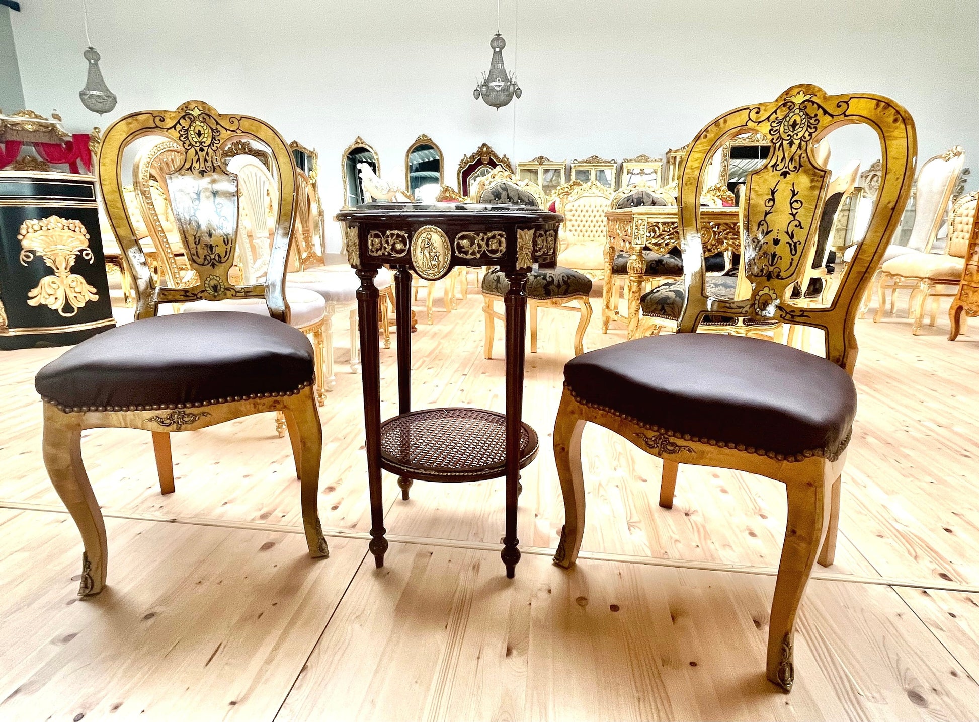 Round Side Table Brown Marble Top Royal Baroque Nostalgic French Style Wooden Table Round Marble in Brown