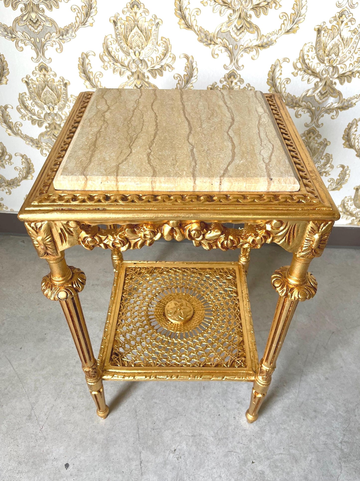 Side Table Gold & Beige Color Marble Top Retro Baroque Style Wooden Coffee Table, Gold Tea Table in Gold Finish for Home Decor